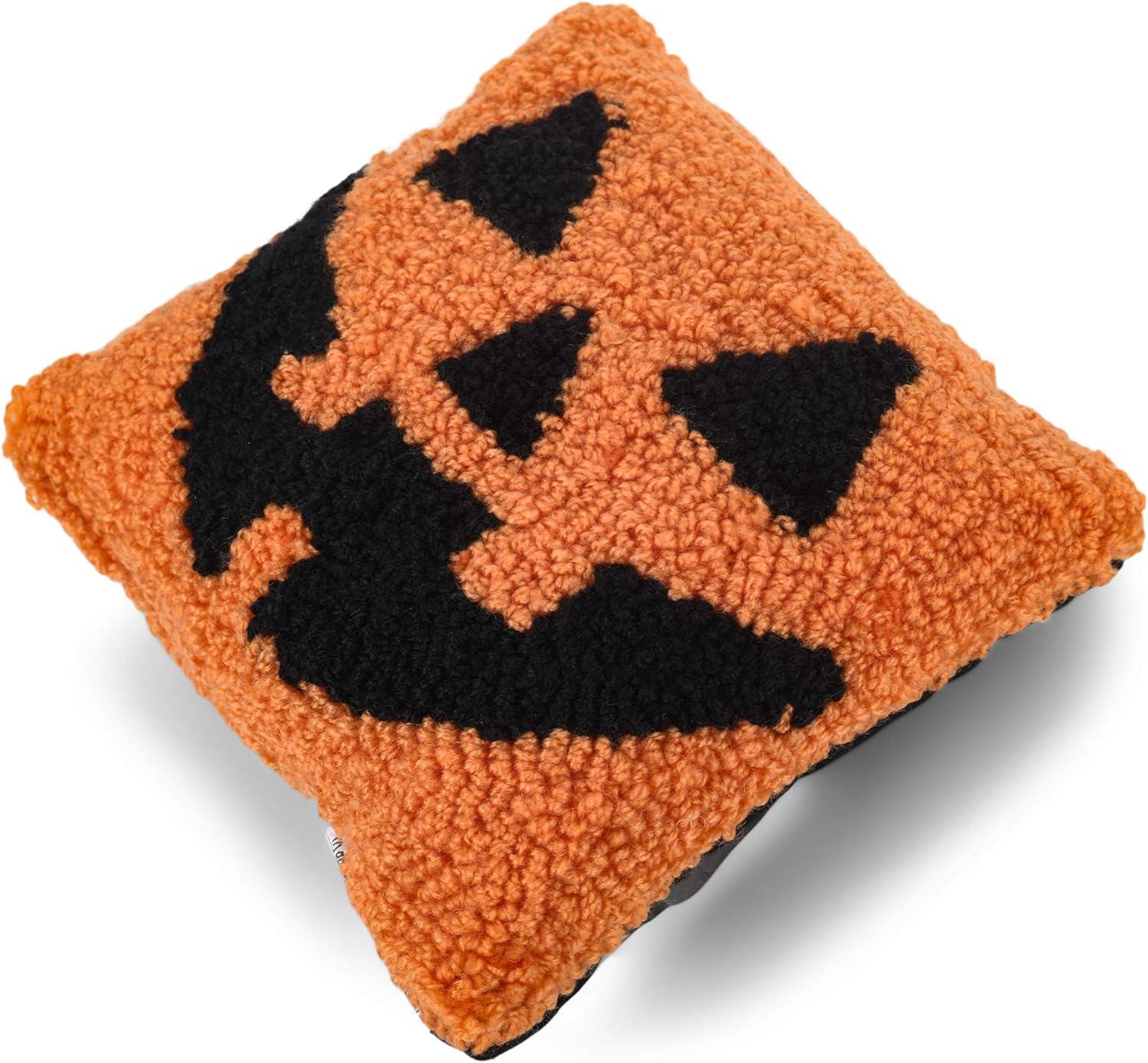 Jack-O-Lantern Petite Hooked Halloween Throw Pillow