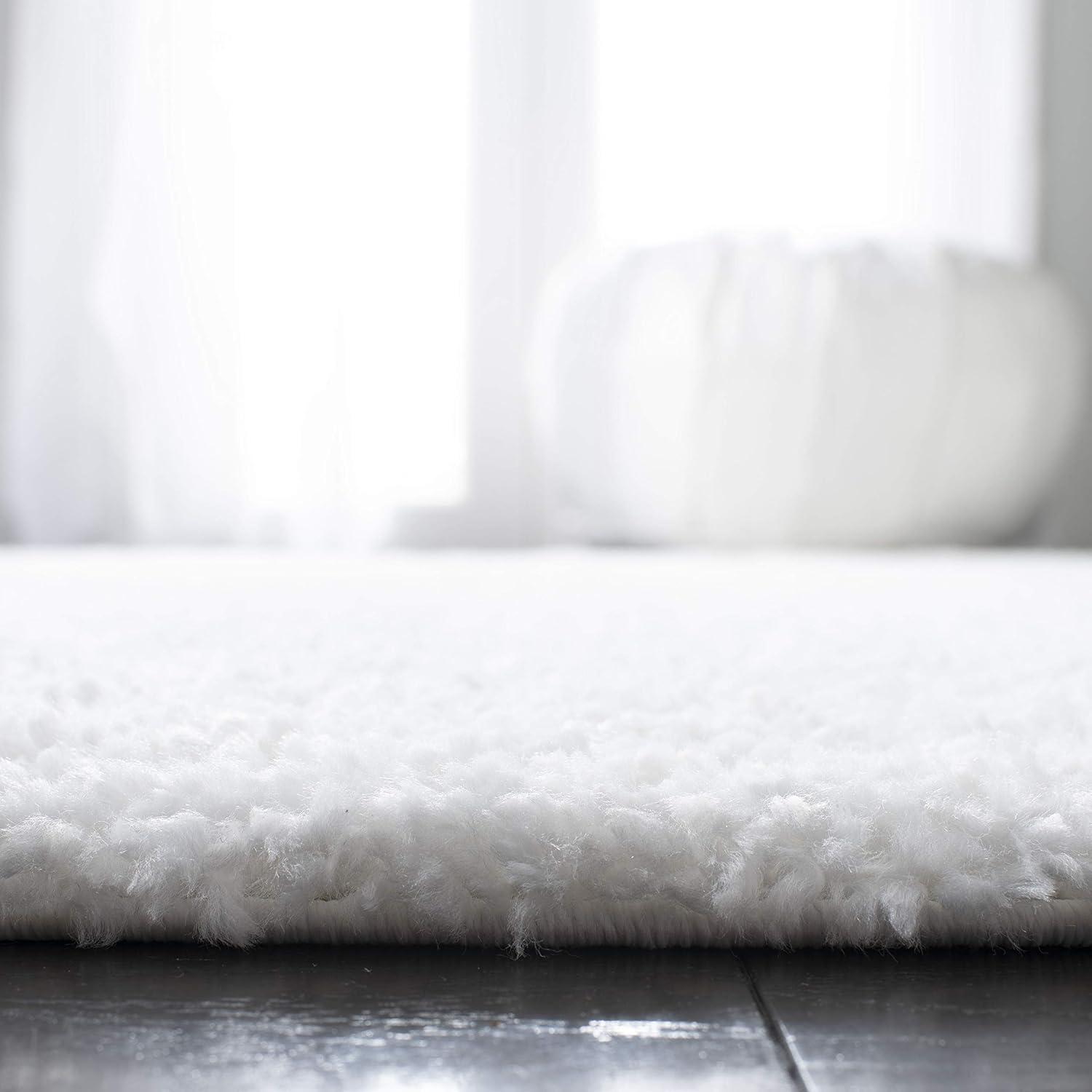 August Shag 900 AUG900 Power Loomed Indoor Area Rug - White - 9'x12' - Safavieh