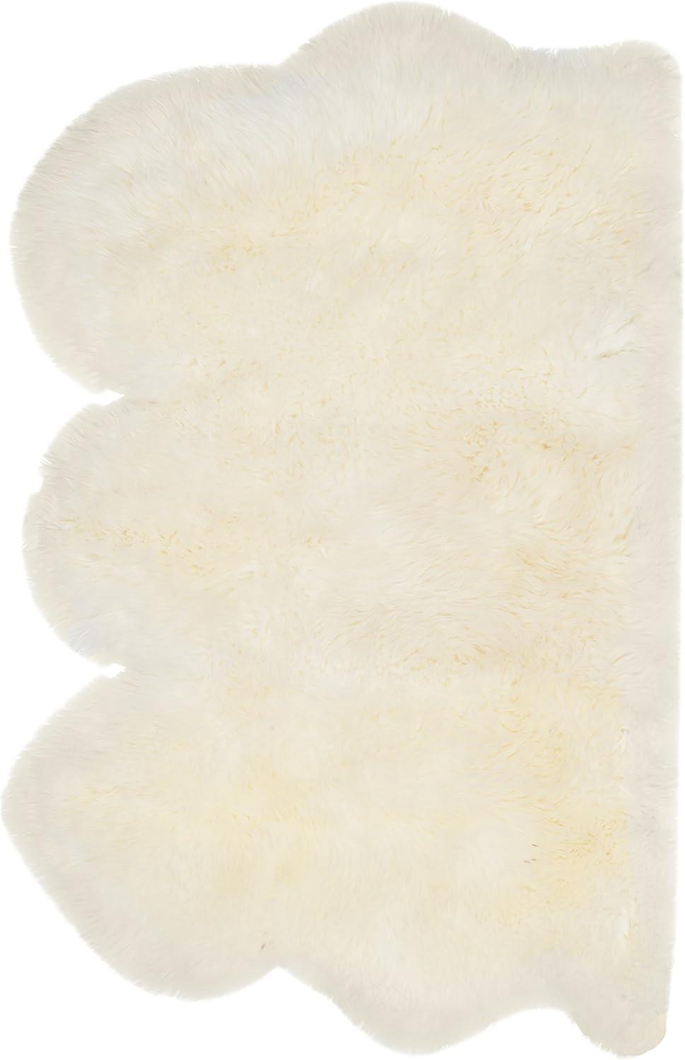SAFAVIEH Sheep Skin Tiana Sheep Skin Area Rug, White, 3' x 5' Specialty