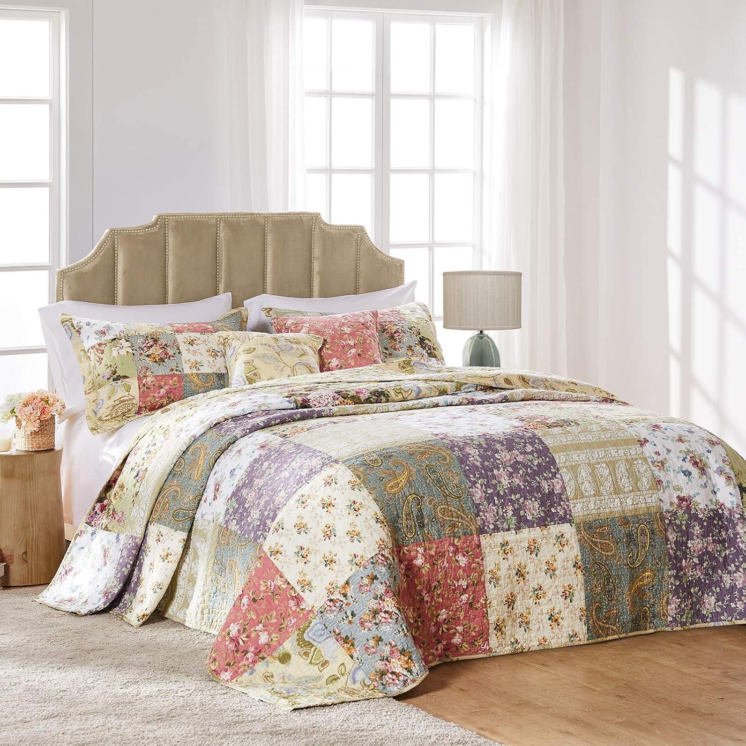 King Size Multicolor Cotton Reversible Bedspread Set