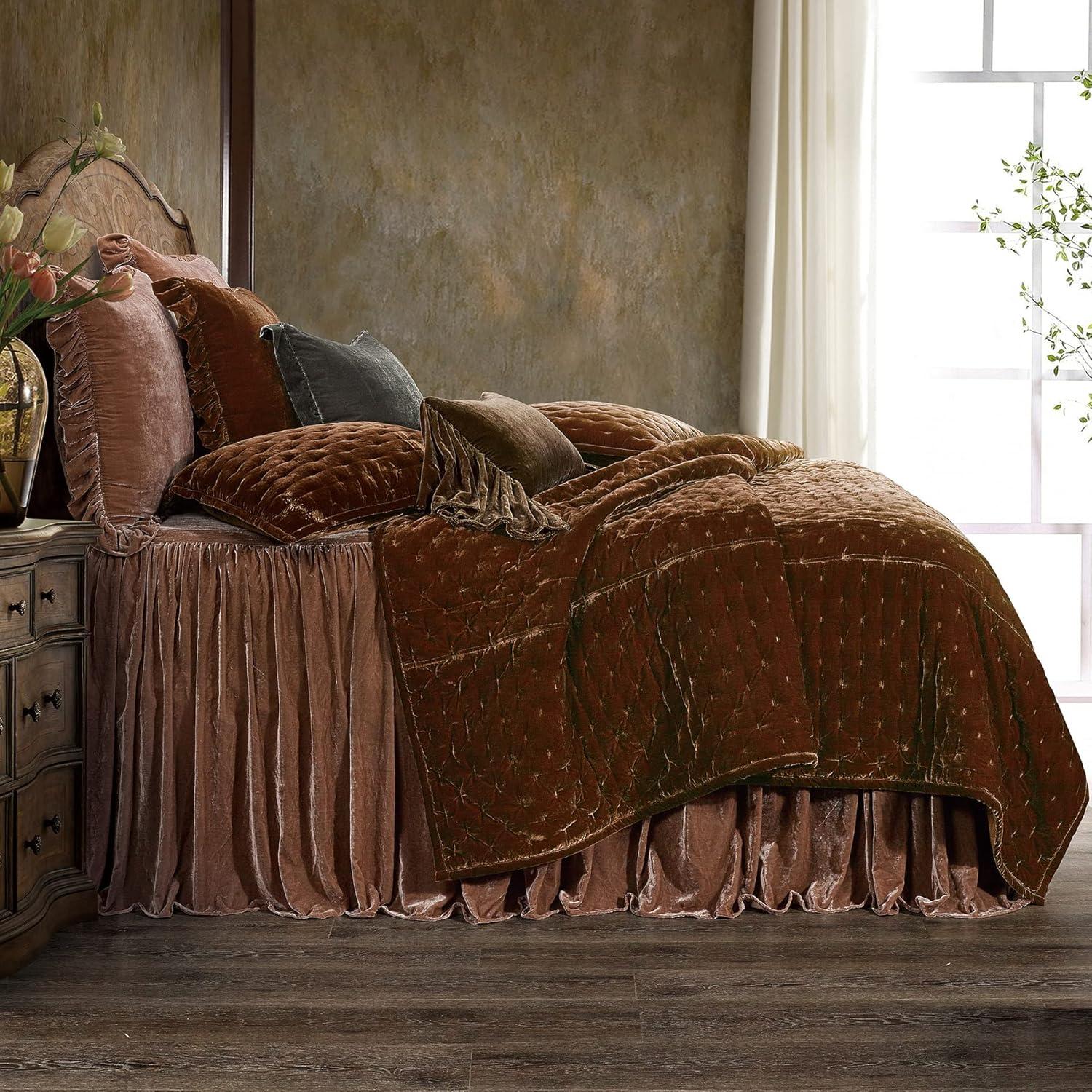 Stella Faux Silk Velvet Classic Chic Modern Rustic Romantic Western 3 Piece Quilt Set