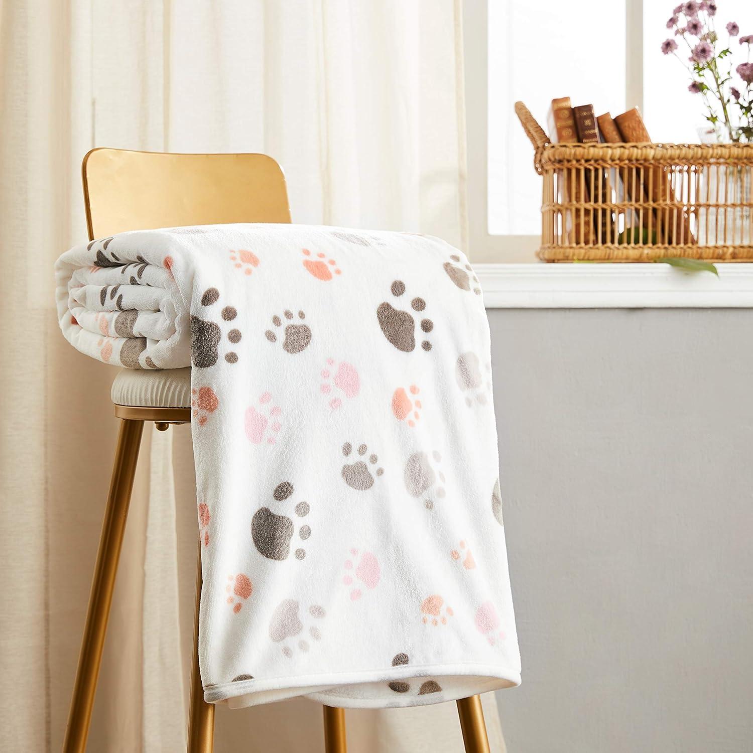 Allisandro Animal Print Outdoor Pet Blanket