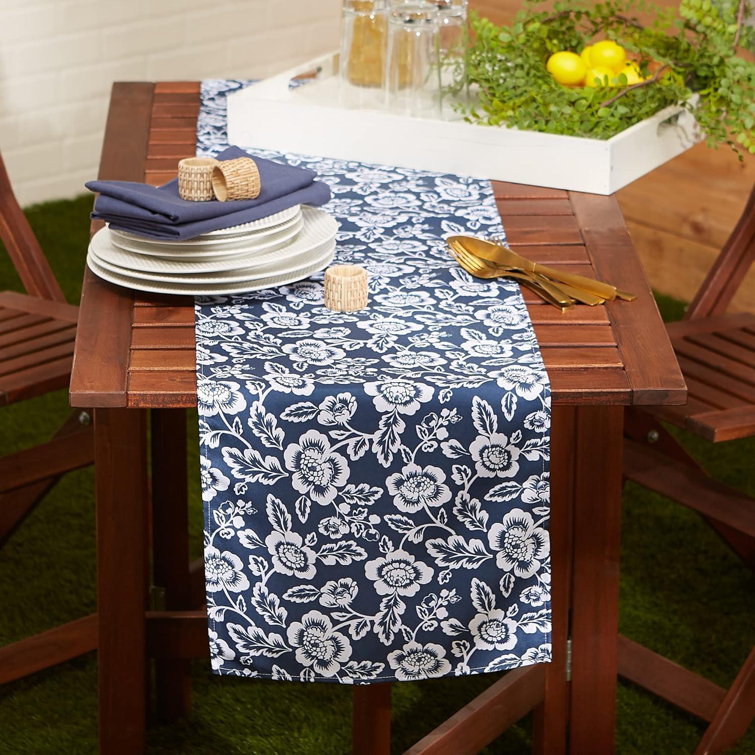 (MH) Weston Round Dining Table ..