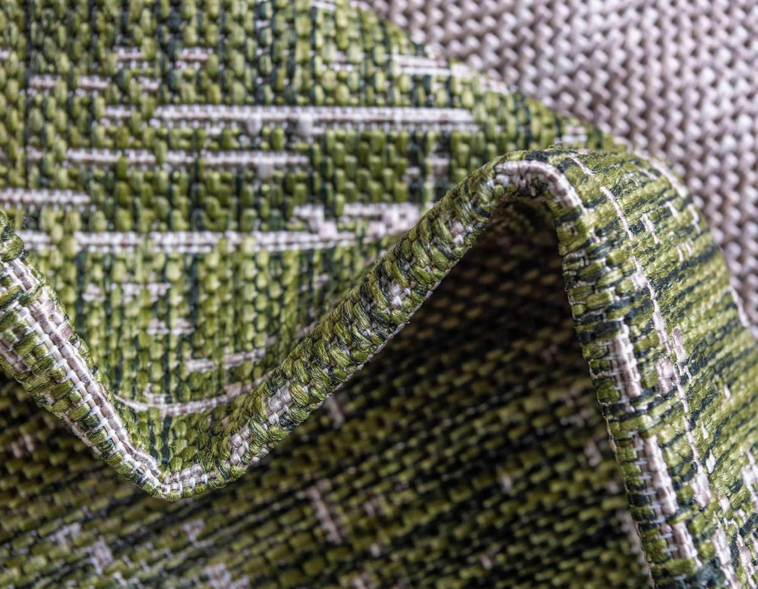 Unique Loom 5' 1 x 8' 0 Rectangle Indoor/Outdoor Modern Green Area Rug