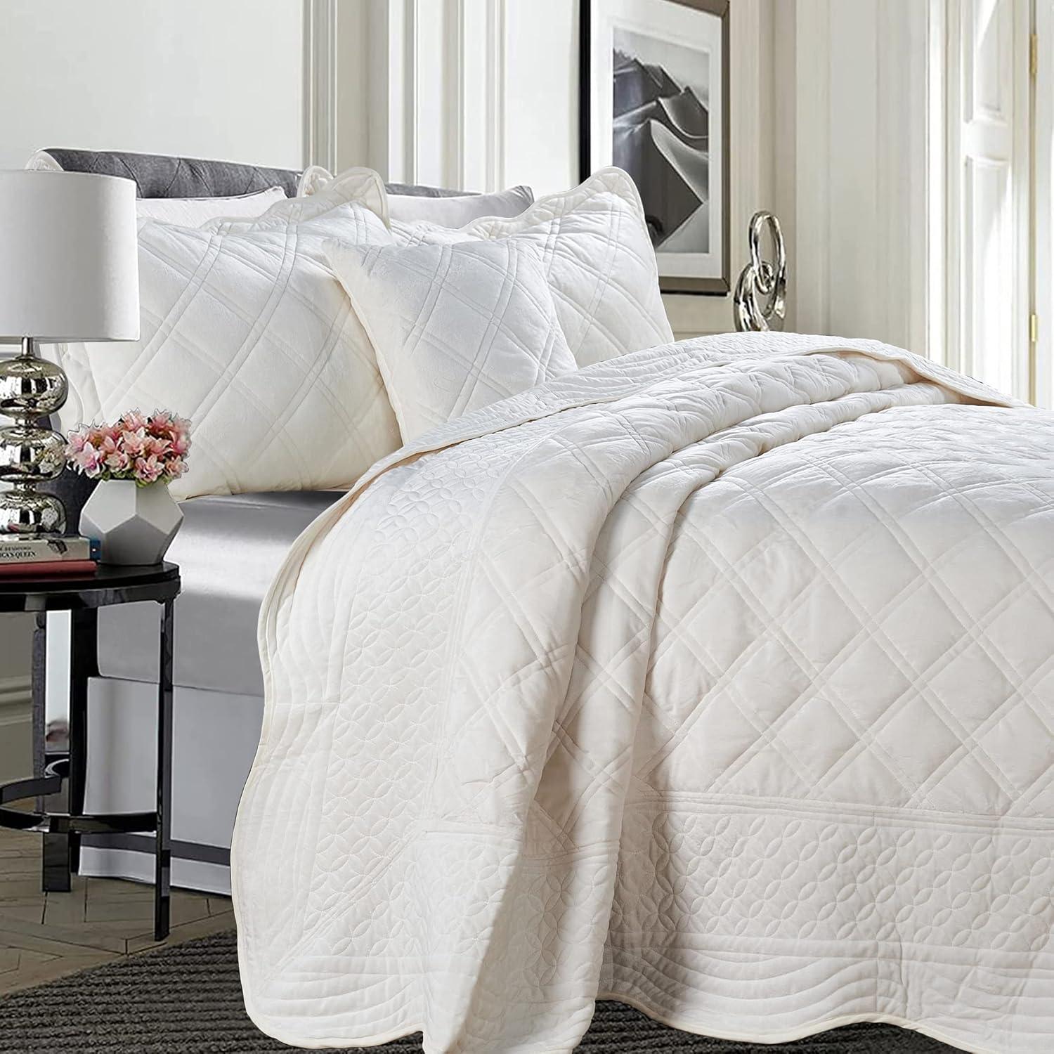 Home Soft Things 4 Piece Supersoft Microplush Quilt Set