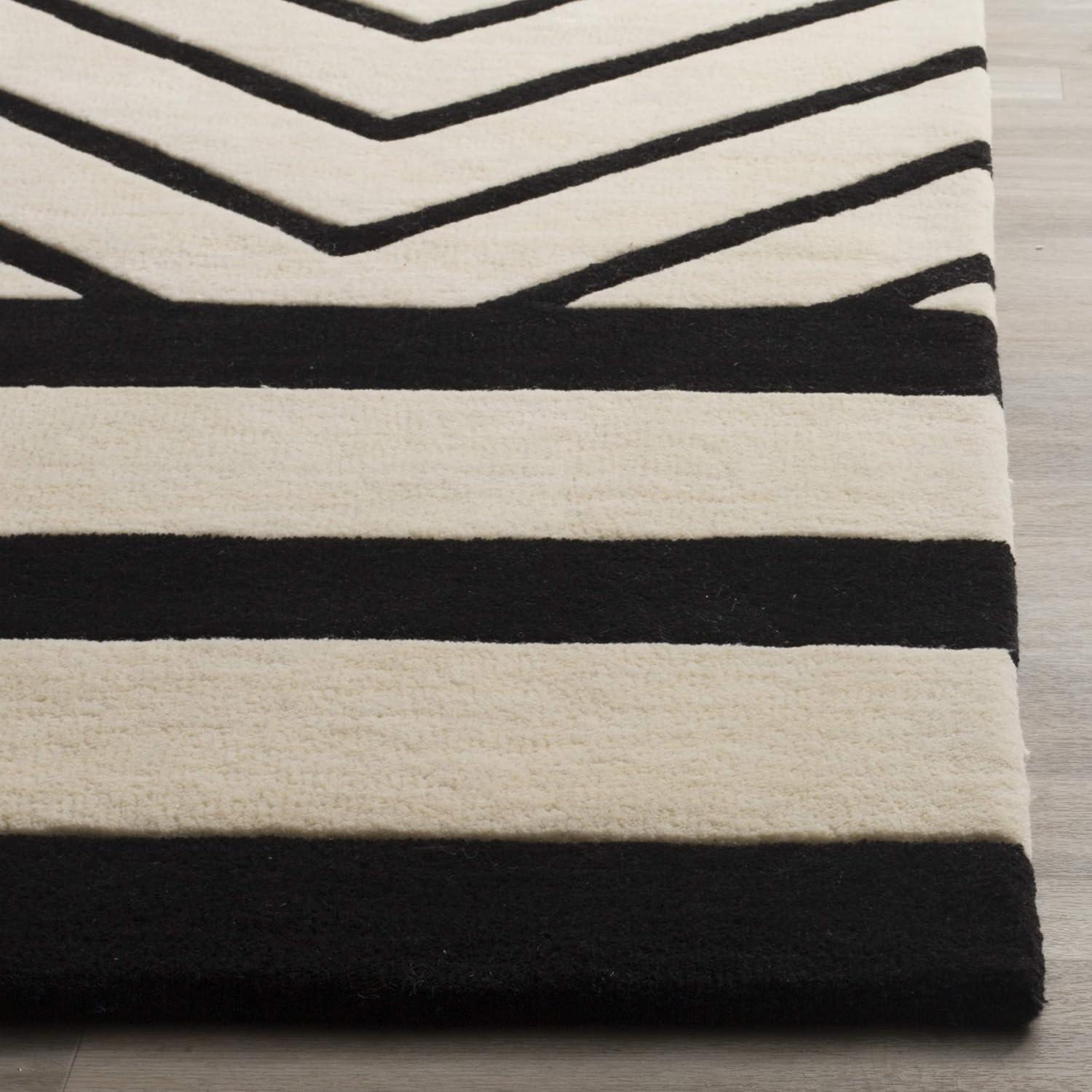 Fifth Avenue FTV122 Hand Tufted Area Rug - Ivory/Black - 5'x5' - Safavieh.