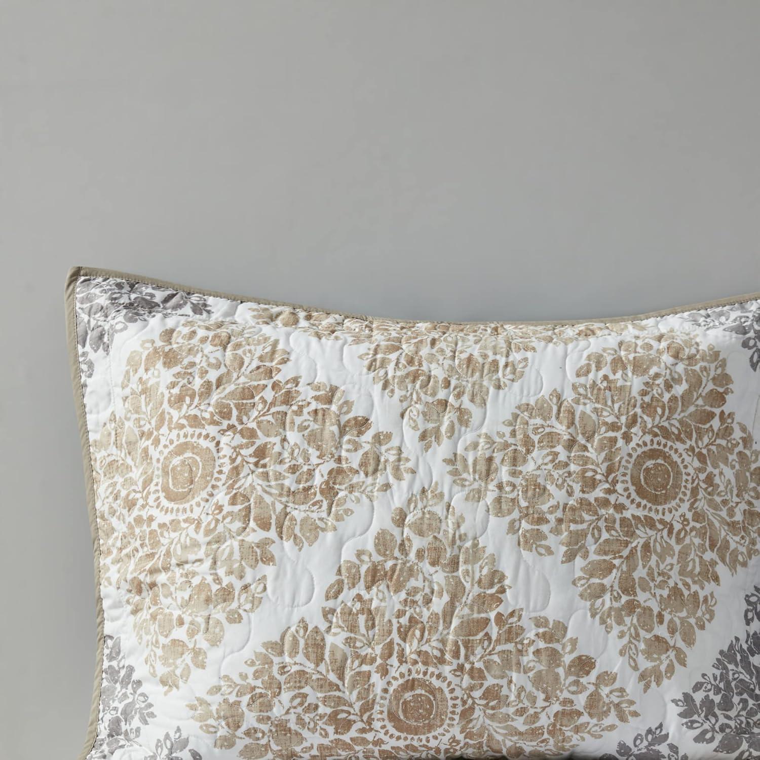 Madison Park Claire Quilt Modern Design - All Season, Breathable Coverlet Lightweight Bedding Set, Matching Shams, Decorative Pillow, King/Cal King (104 in x 92 in), Diamond Neutral 6 Piece