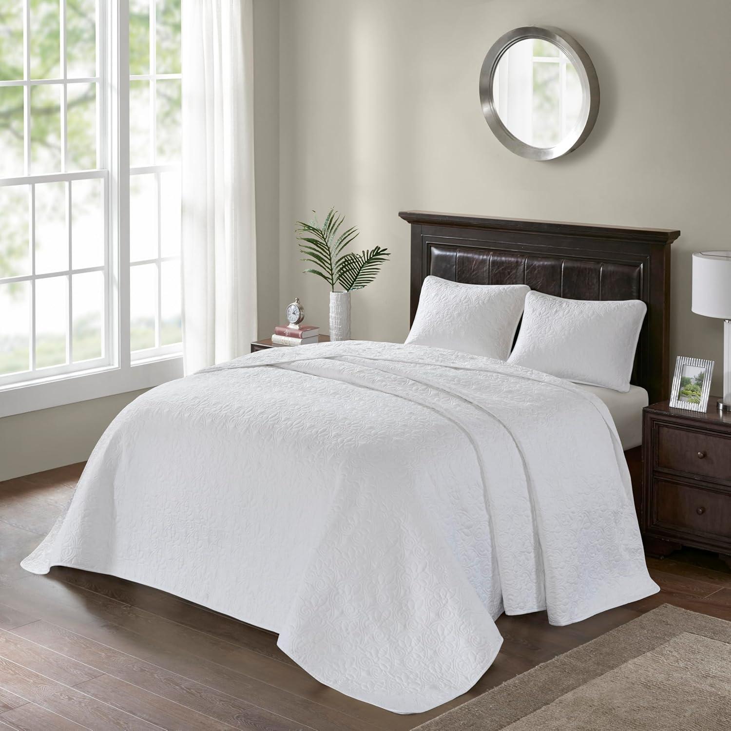 Quebec Reversible Bedspread Set