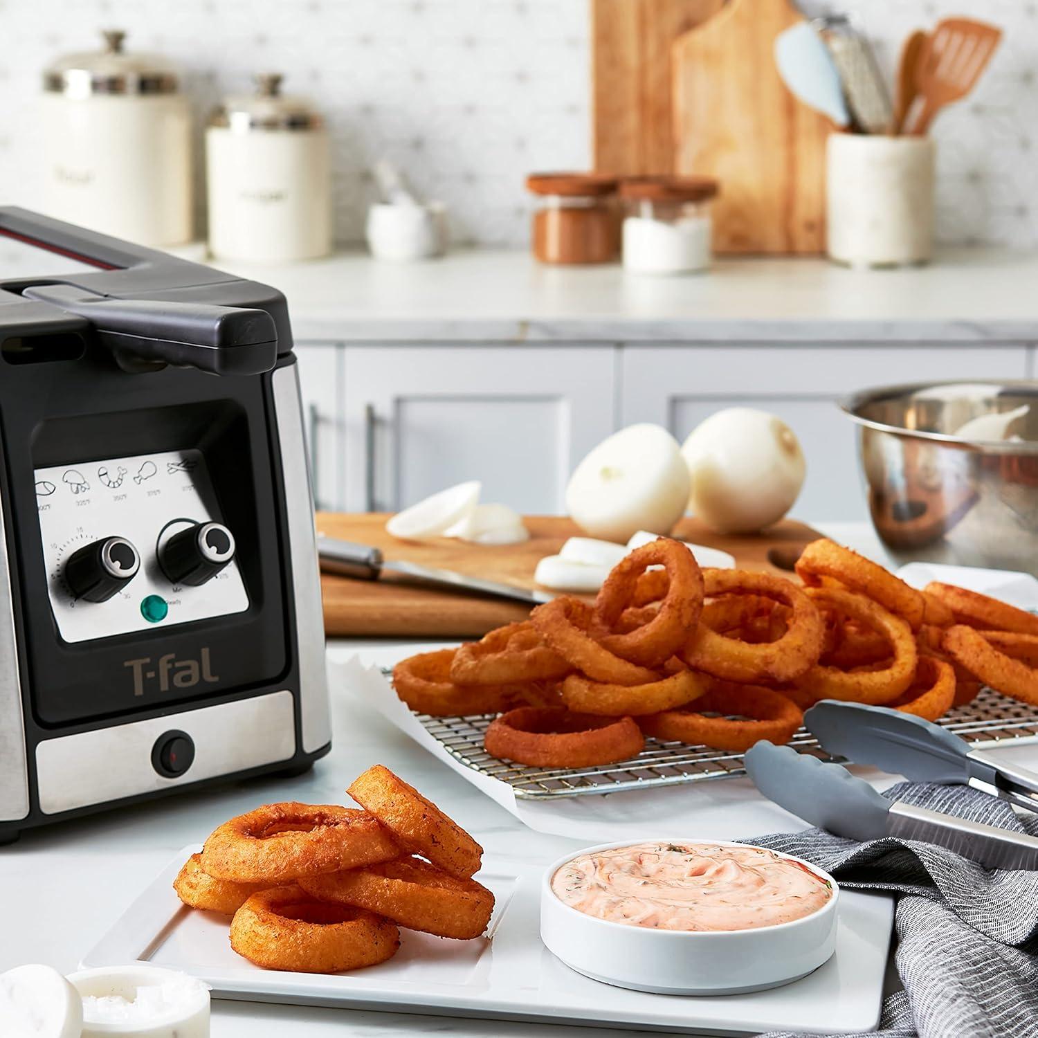 Compact Stainless Steel Electric Deep Fryer with Odor Reduction