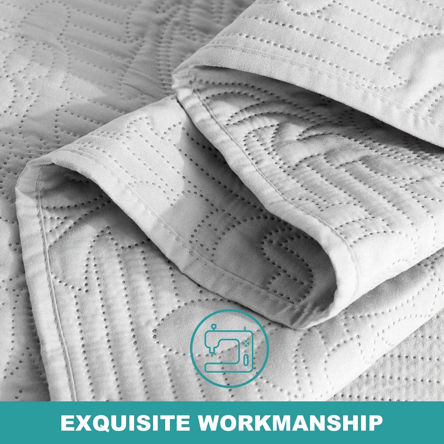 Hansleep Grey Quilt Queen Size - Damask Ultrasonic All Season Bedspread Queen, Soft Lightweight Coverlet Bedding Set, 3 Pieces (1 Quilt, 2 Pillow Shams)