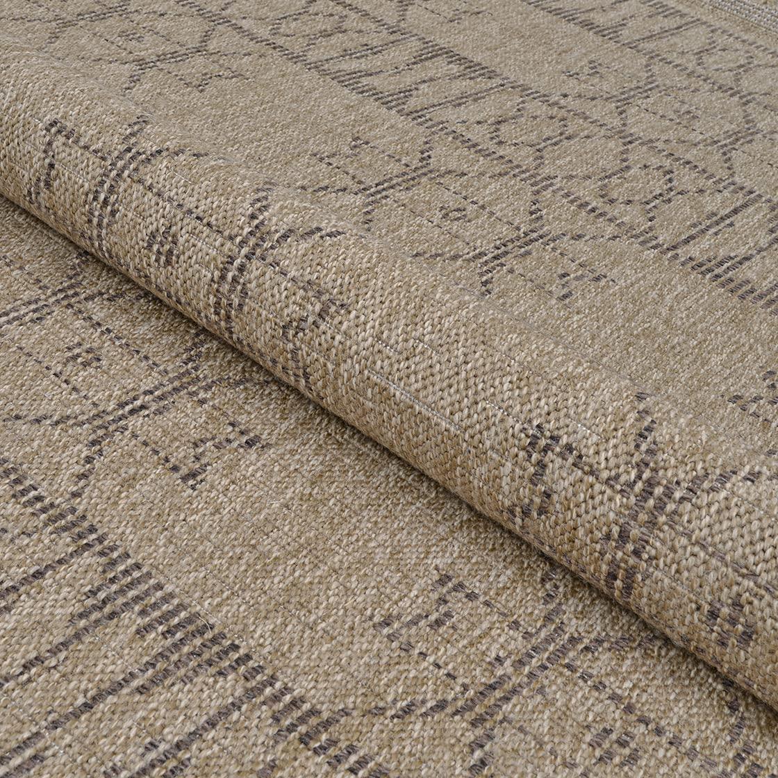 Couristan Naturalistic Adobe Indoor/ Outdoor Area Rug, Natural-Brown, 6'6" x 9'