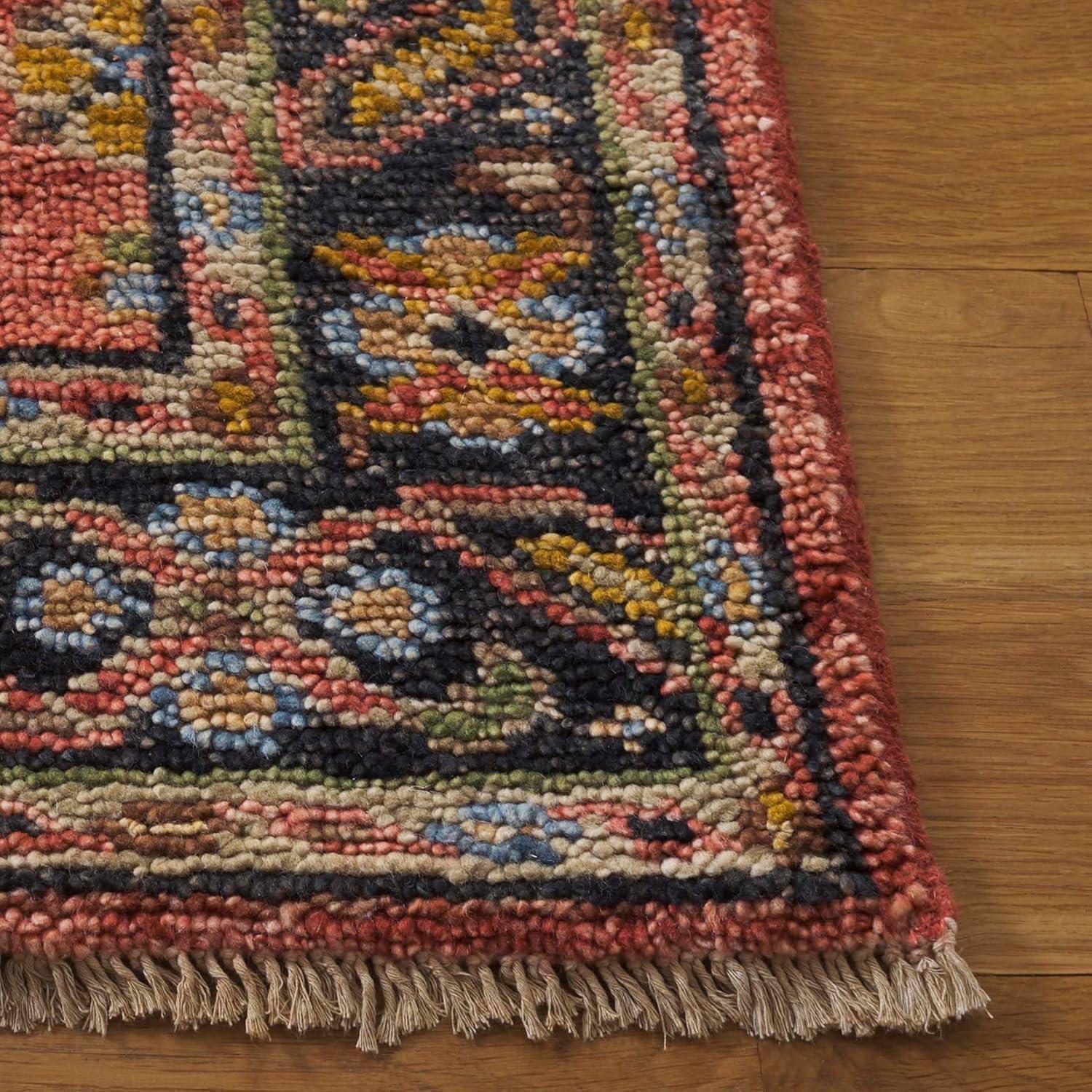 Safavieh Hand Knotted 70% Wool And 30% Cotton Oriental Rug