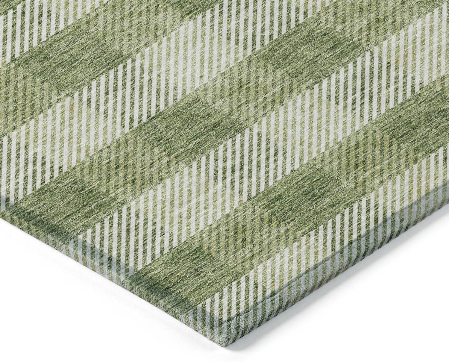 Green and White Plaid Indoor/Outdoor Washable Synthetic Rug