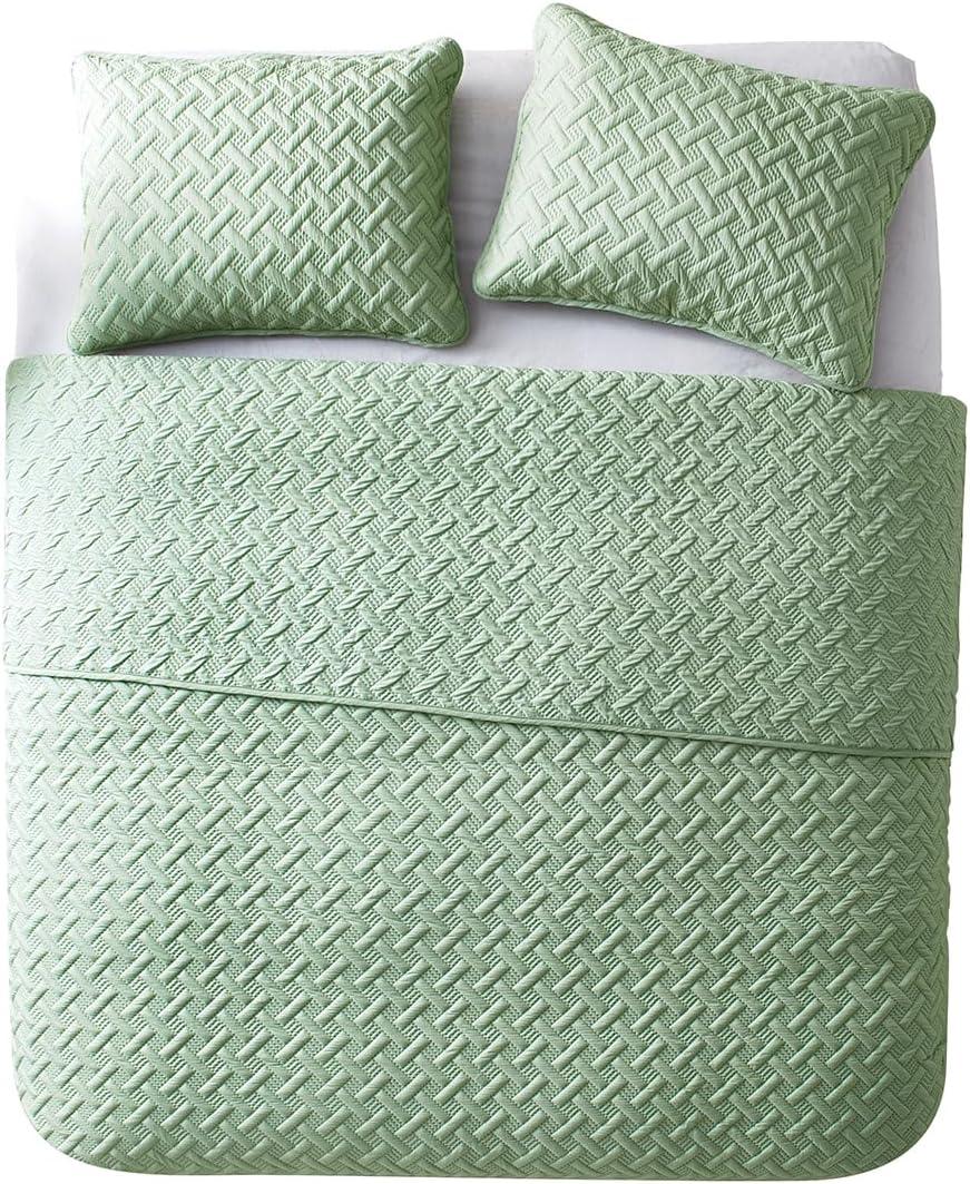 Nina Embossed Basketweave Quilt Set