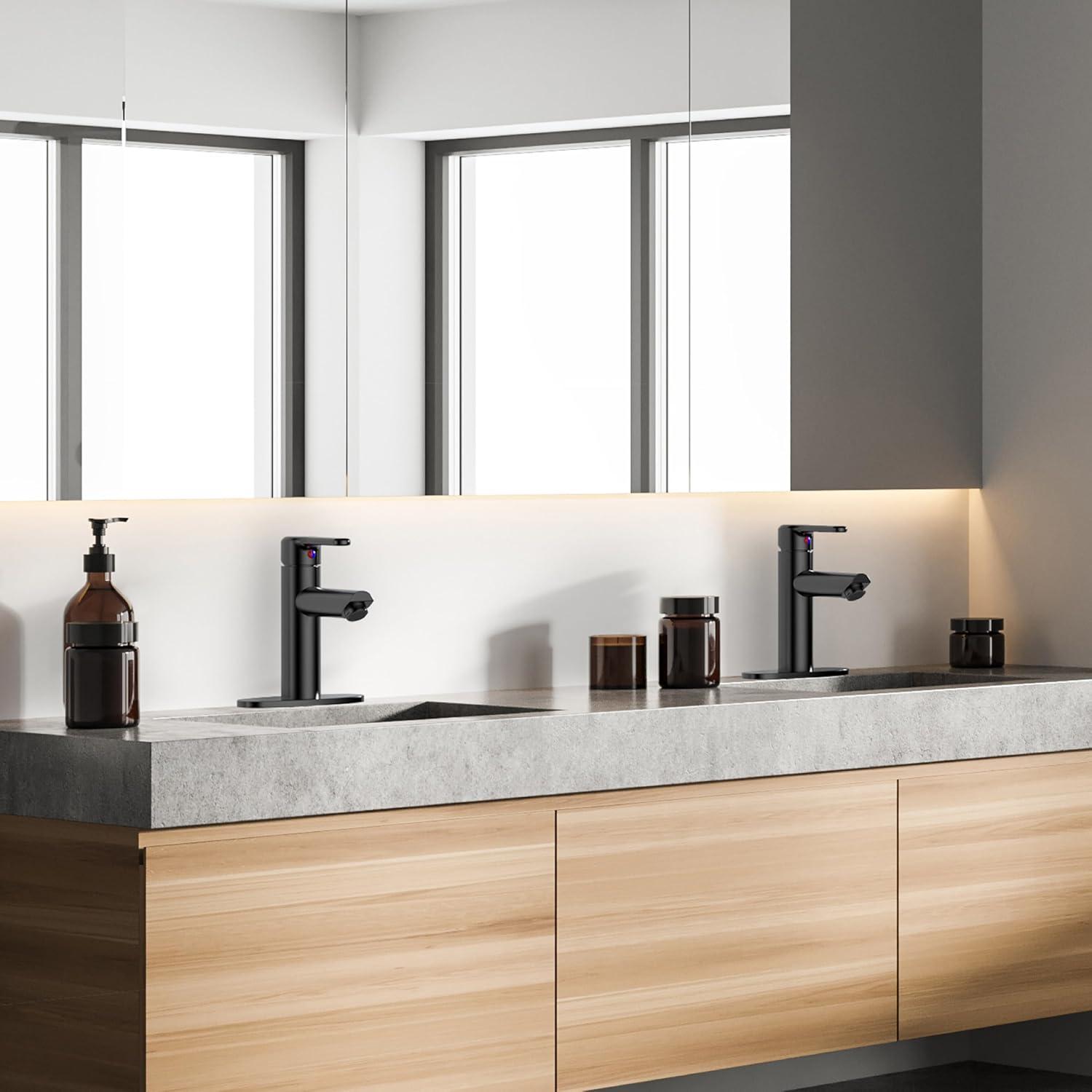 Bathroom Sink Faucet One Hole,Lavatory Tap for Basin,Matte Black Bathroom Sink Faucet with Metal Pop Up Drain Assembly， Bathroom Faucet 1 Hole with 3 Hole Deck Plate