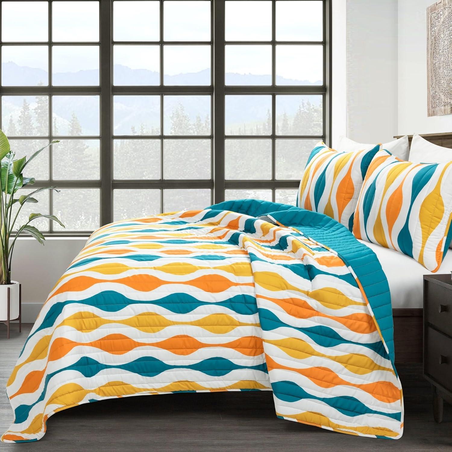 Mid Century Geo Microfiber 3 Piece Quilt Set