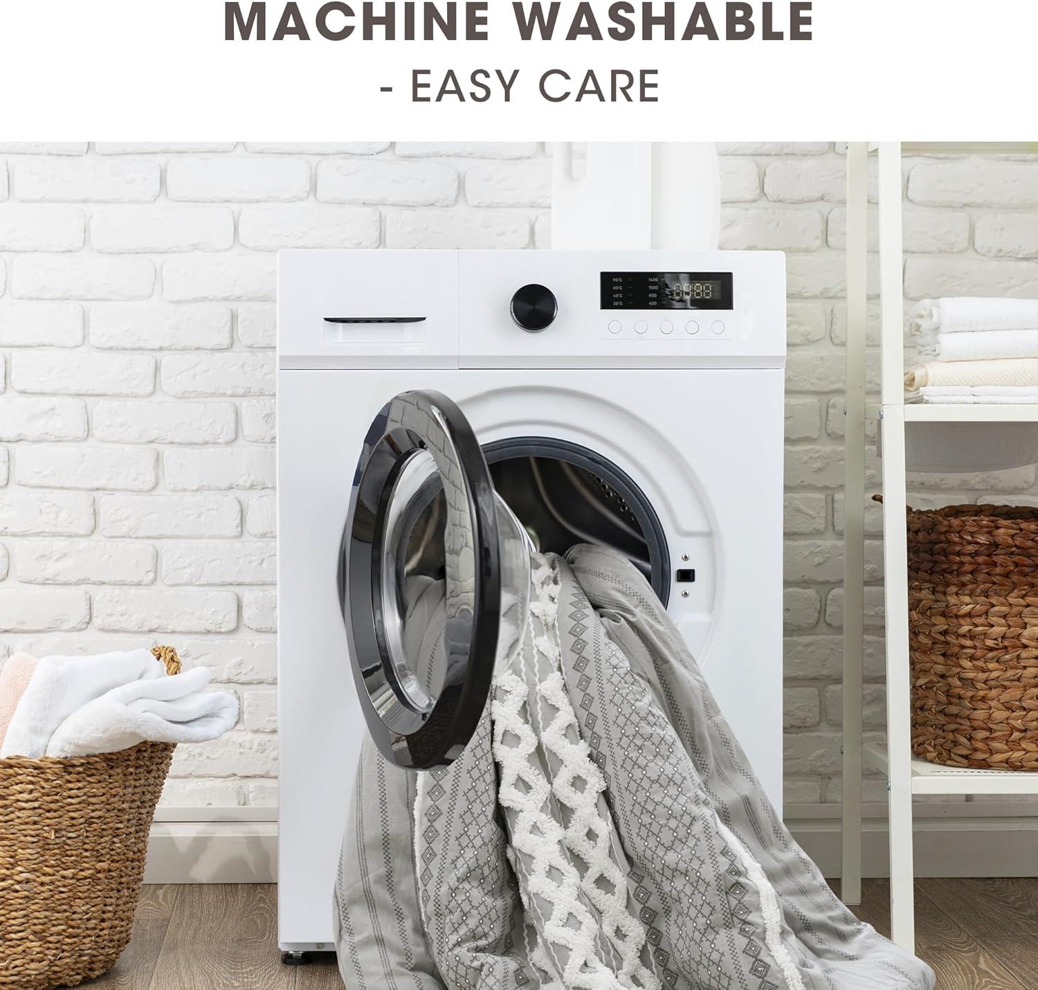 INK+IVY Imani 100% Cotton Printed Shower Curtain with Chenille