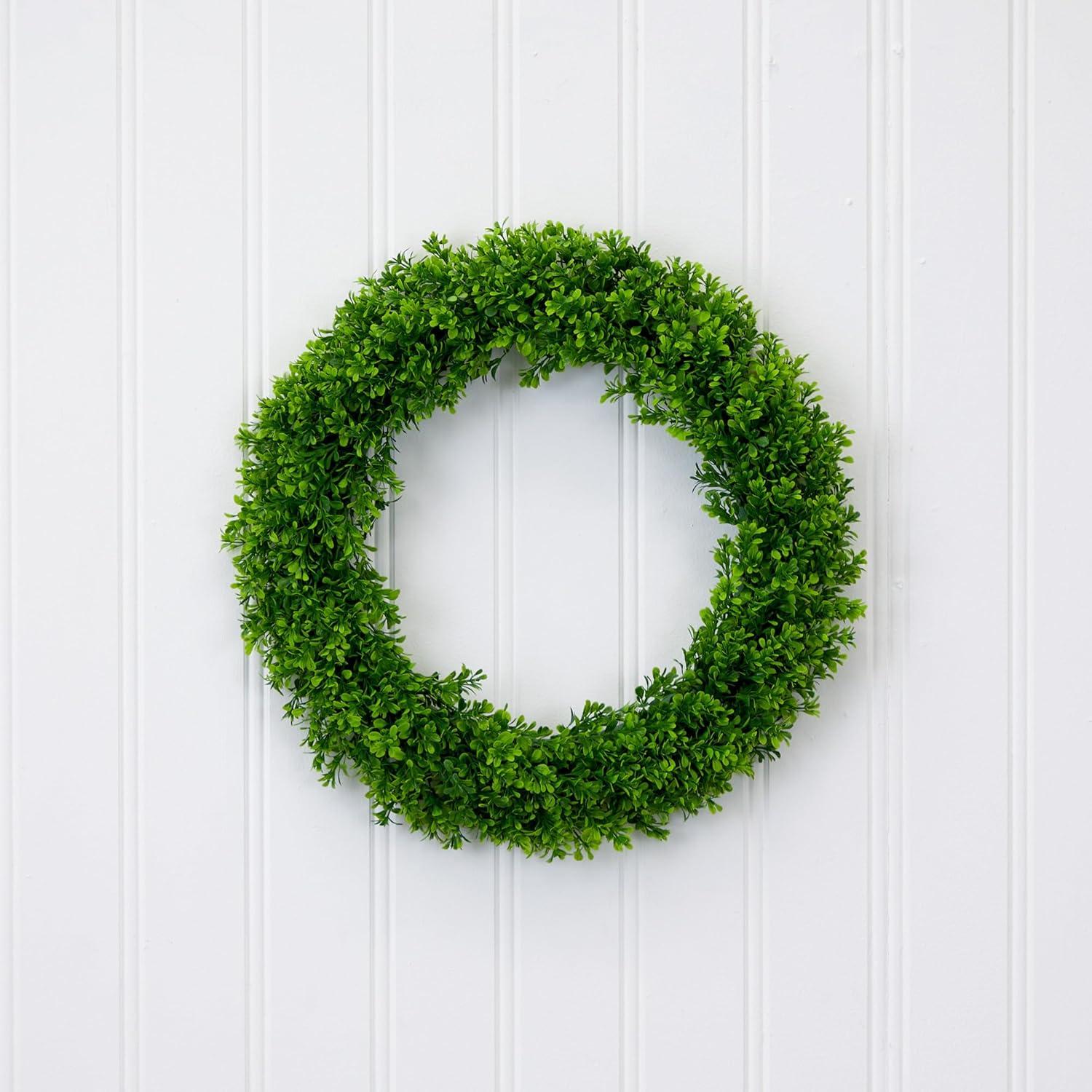 20'' Green Artificial Boxwood Wreath