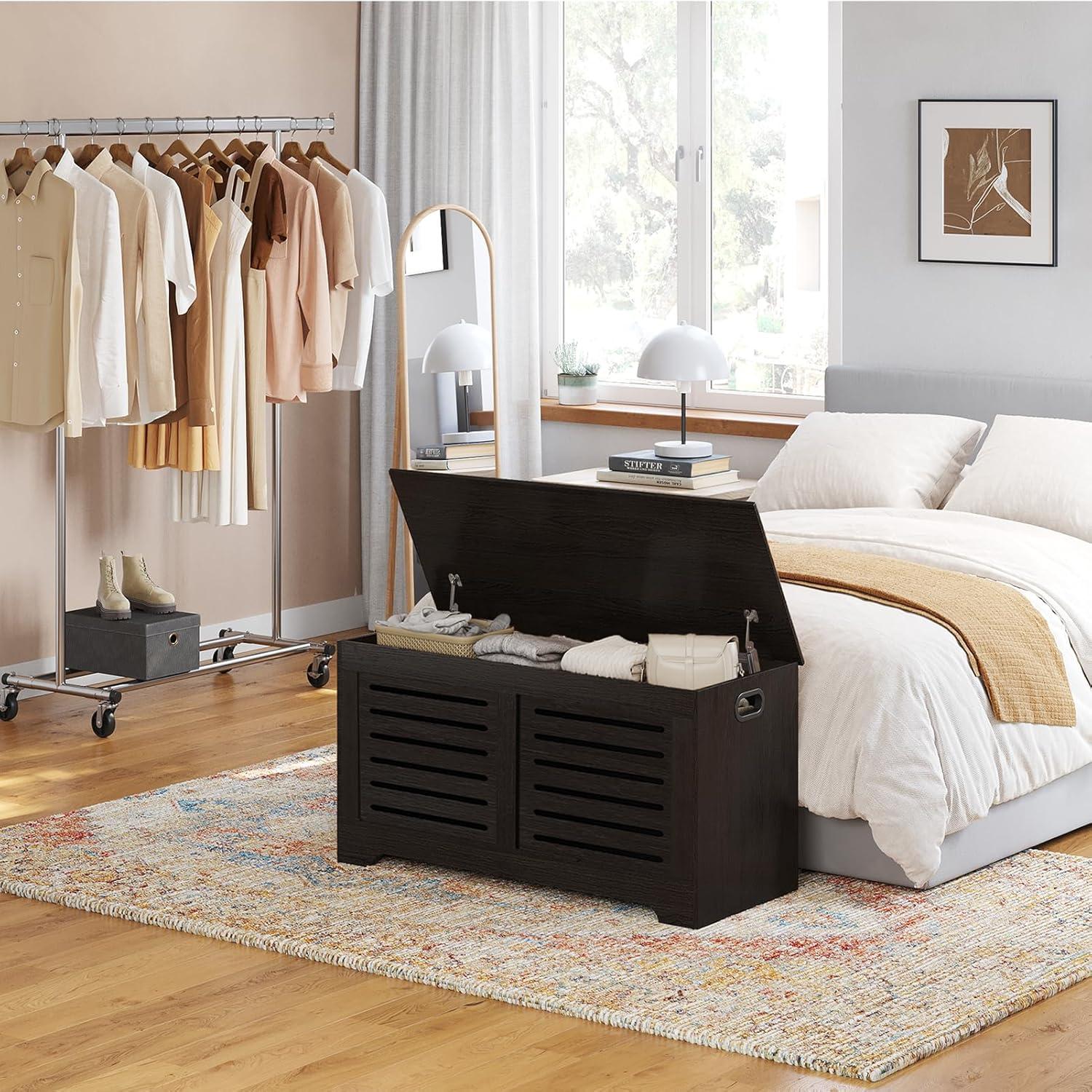 DINZI LVJ Storage Chest, Flip-Top Wooden Toy Box with 2 Safety Hinges, Retro Entryway Shoe Bench, Sturdy Large Storage Trunk for Living Room, Bedroom, Toddler Room, Easy Assembly, Rustic Brown