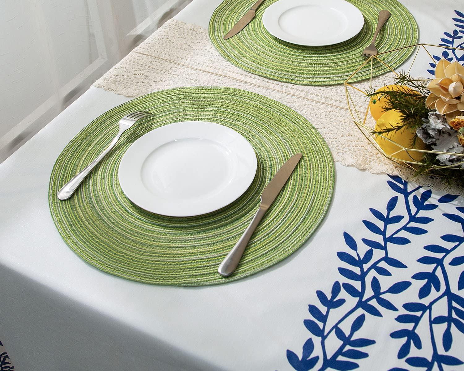 Green Placemats Set of 6 Table Mats for Dining Tables Woven Washable Non-Slip Round Braided Place Mats for Party Holliday