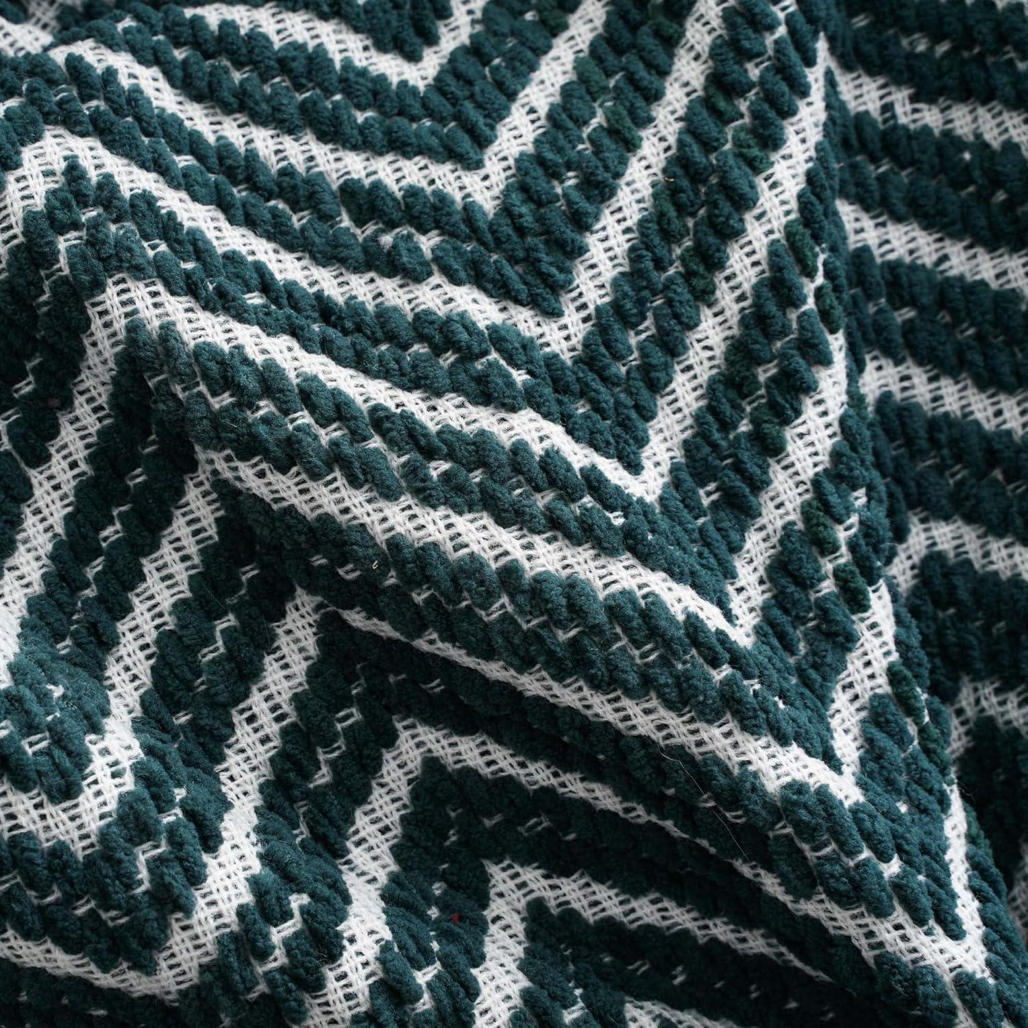 Battilo Home Grey Throw Blanket for Couch, Decorative Knit Grey Blanket for Bed, Super Soft Warm Grey Throws for Room Farmhouse Accent Decor, 50"x60"