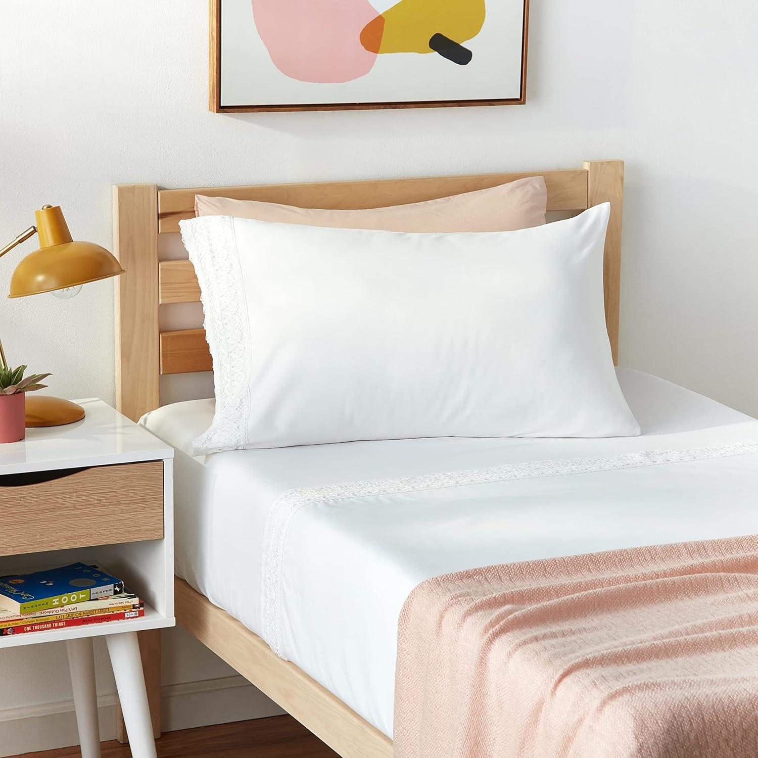 Modern Threads Modern Threads Yate Soft Microfiber Crochet Lace Sheets - Luxurious Microfiber Bed Sheets - Includes Flat Sheet, Fitted Sheet with Deep Pockets, & Pillowcases