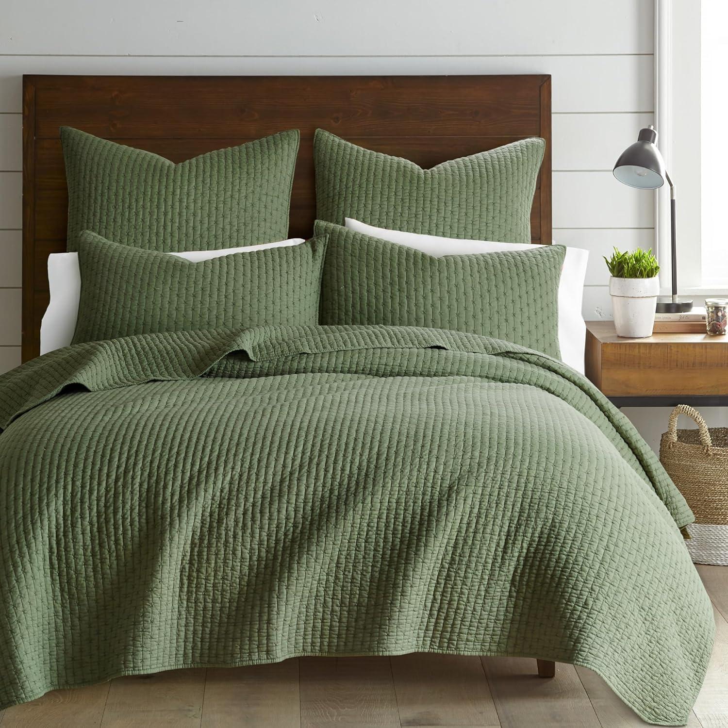 Forest Green Cotton King Reversible Quilt Set with Shams