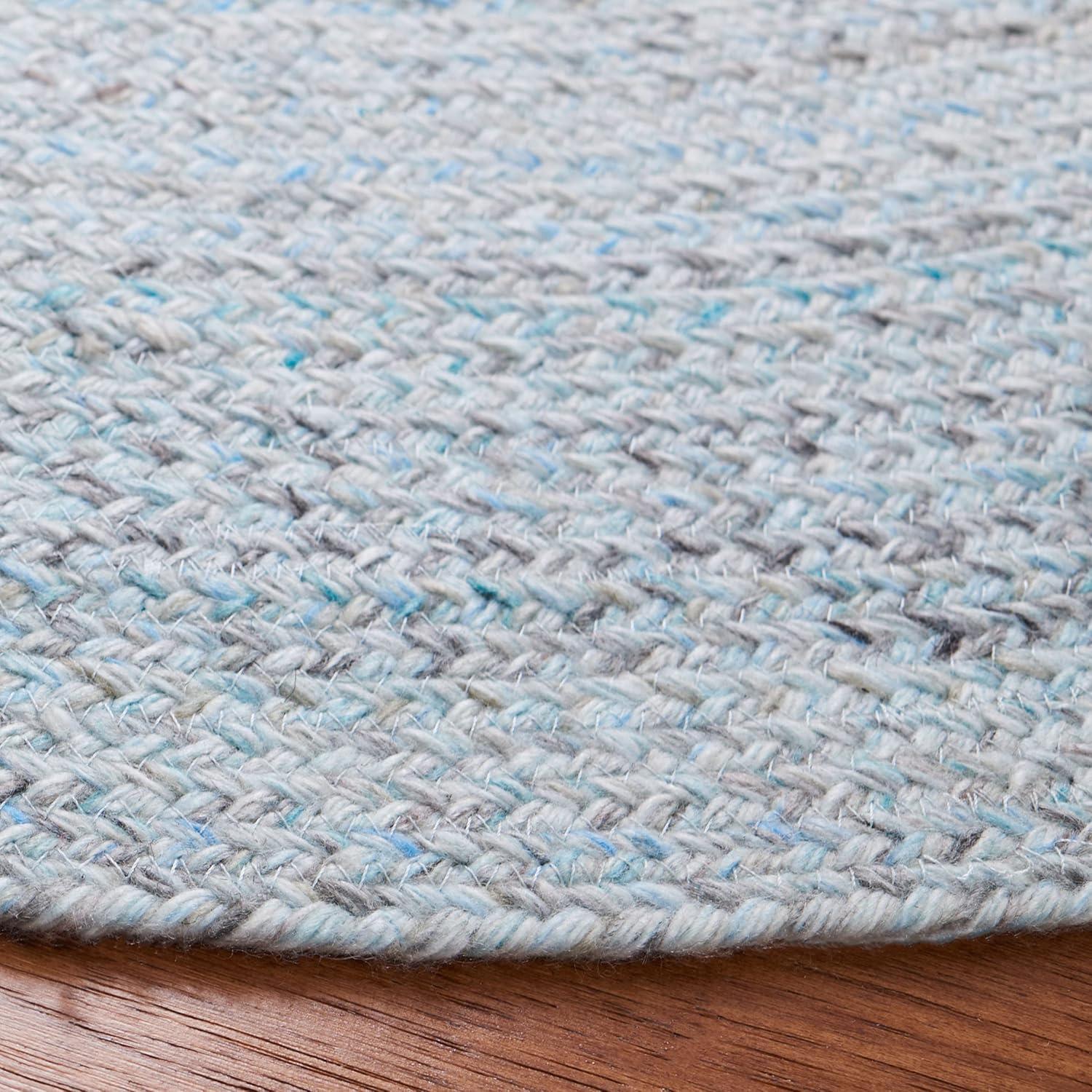Braided BRD851 Hand Braided Area Rug - Blue/Grey - 6' Round - Safavieh.
