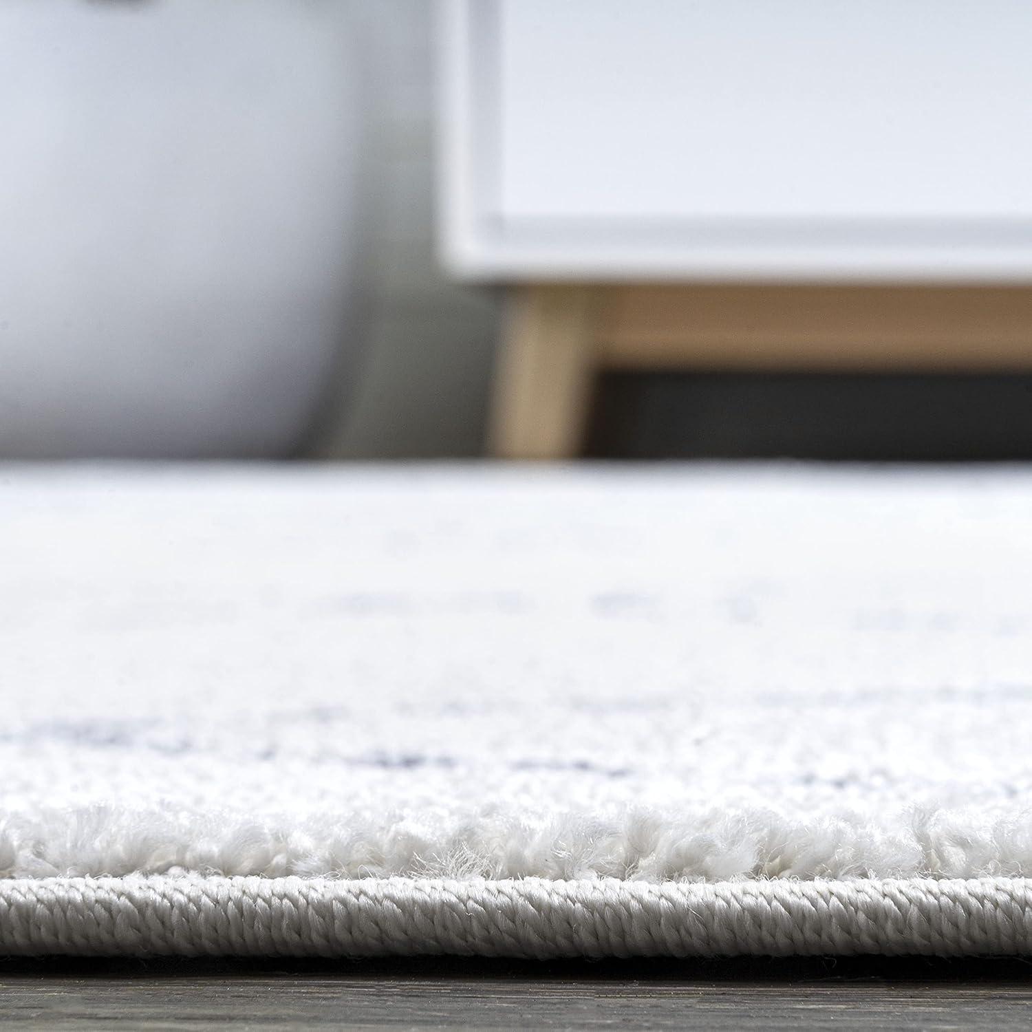 2'x 8' Izil Moroccan Geometric Diamond Runner Rug, White/Light Gray - JONATHAN Y