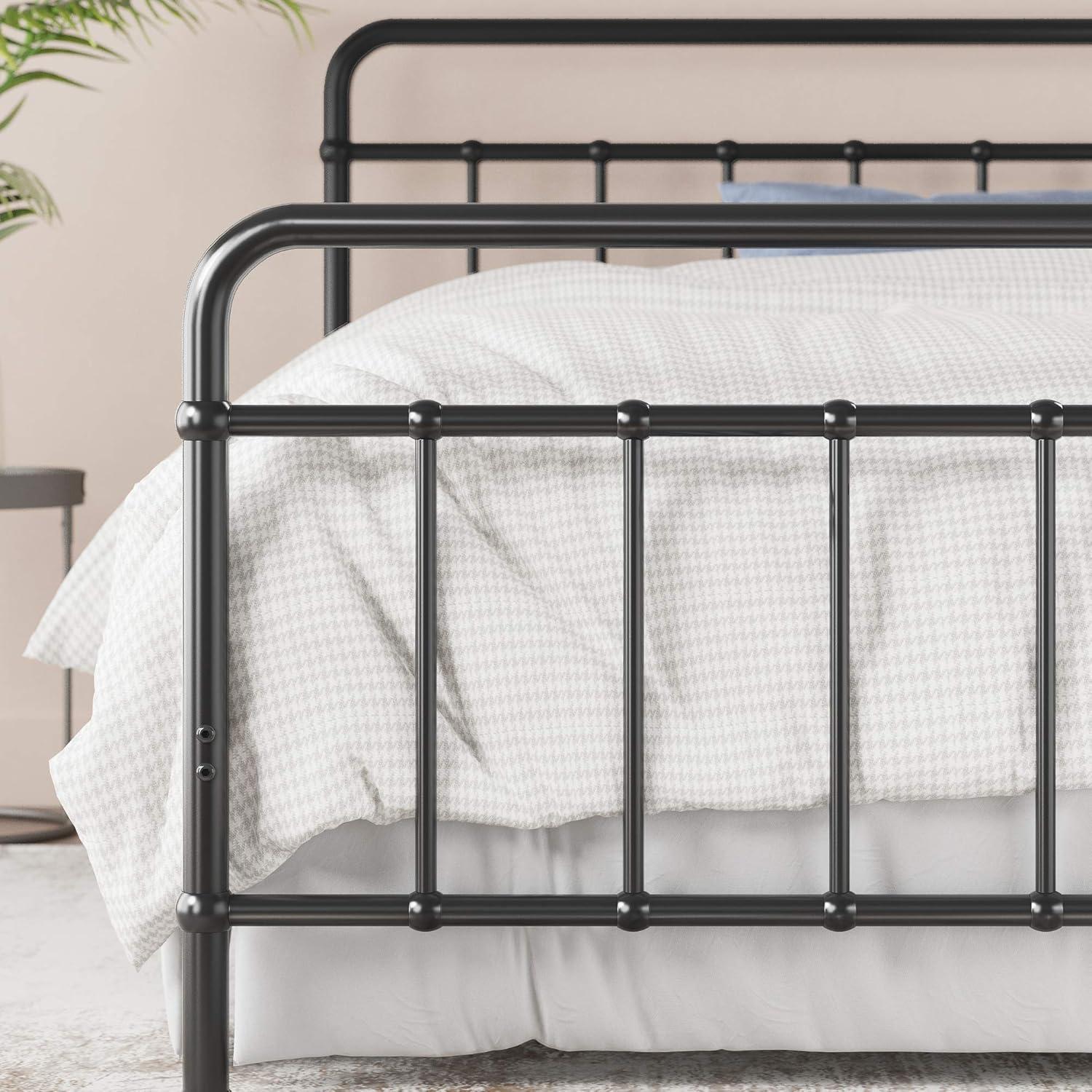 Zinus Florence 42" Modern Farmhouse Metal Platform Bed