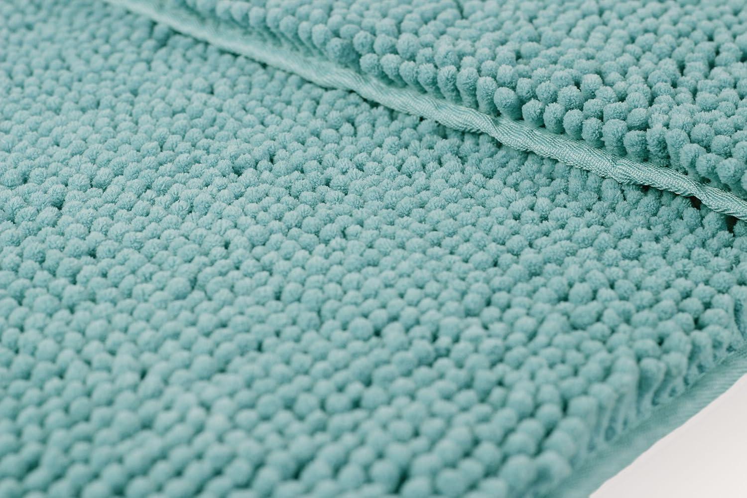 Resort Collection Chenille Plush Loop Bath Mat