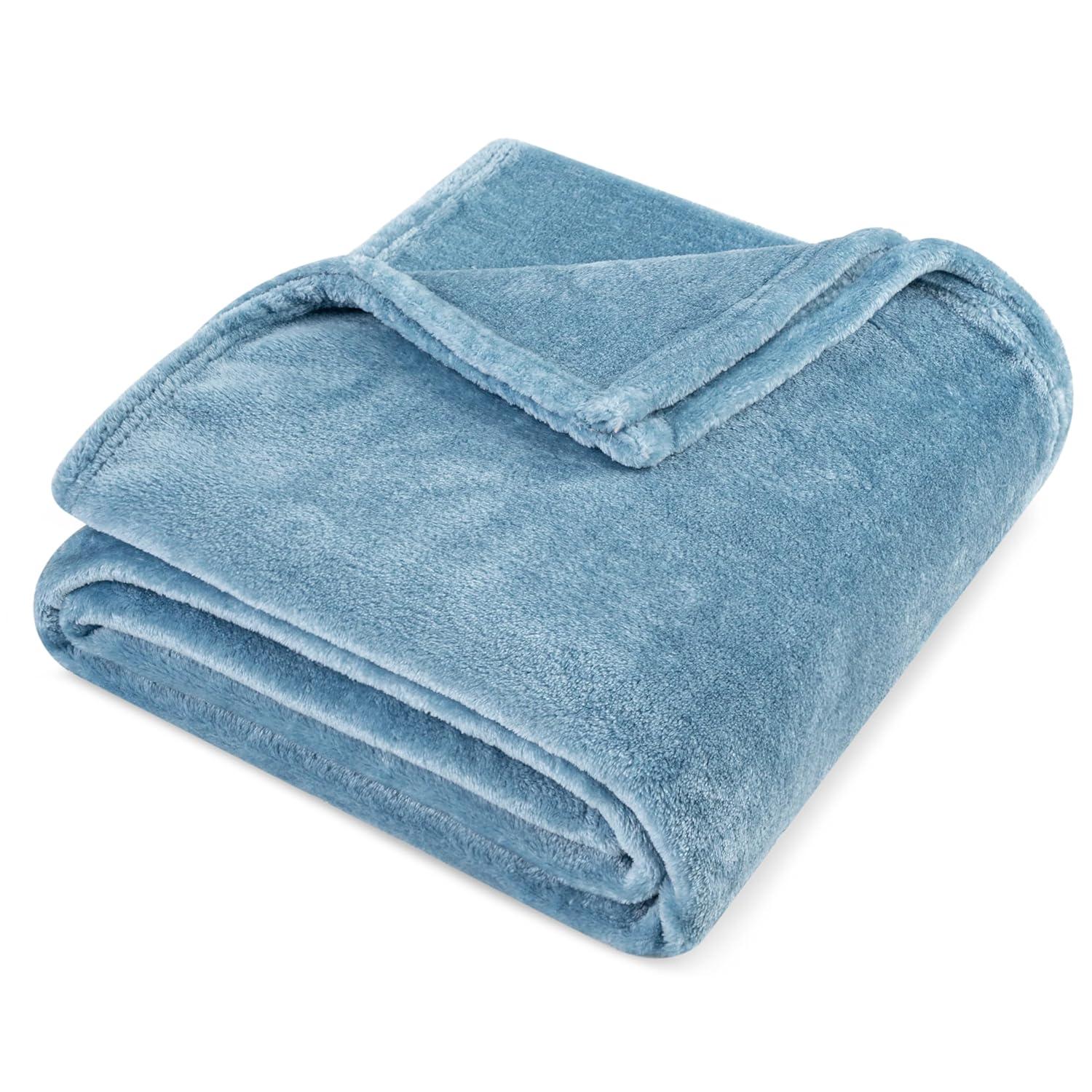 Pavilia Hand Woven Throw Blanket