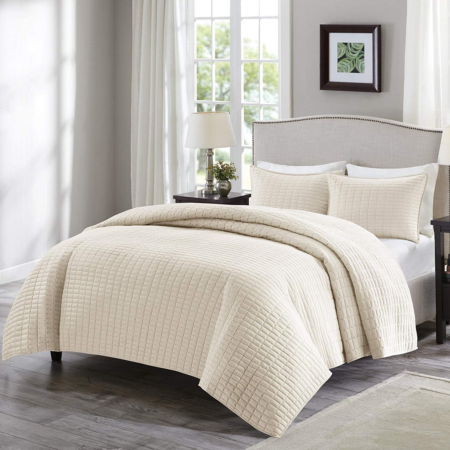 Ivory Full/Queen Microfiber Reversible Quilt Set