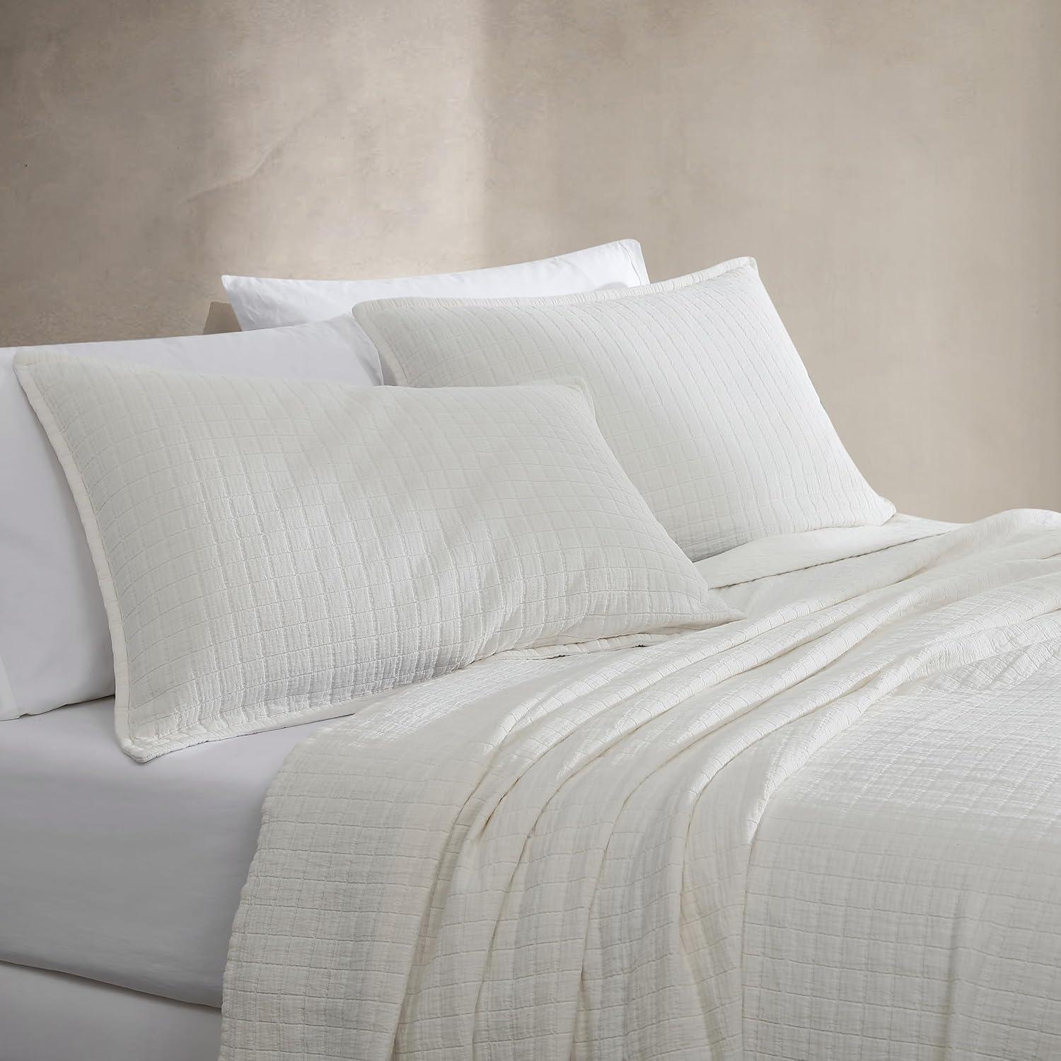 Calvin Klein Calvin Klein Essential Garment Washed Solid Cotton Sham Set (Set of 2)