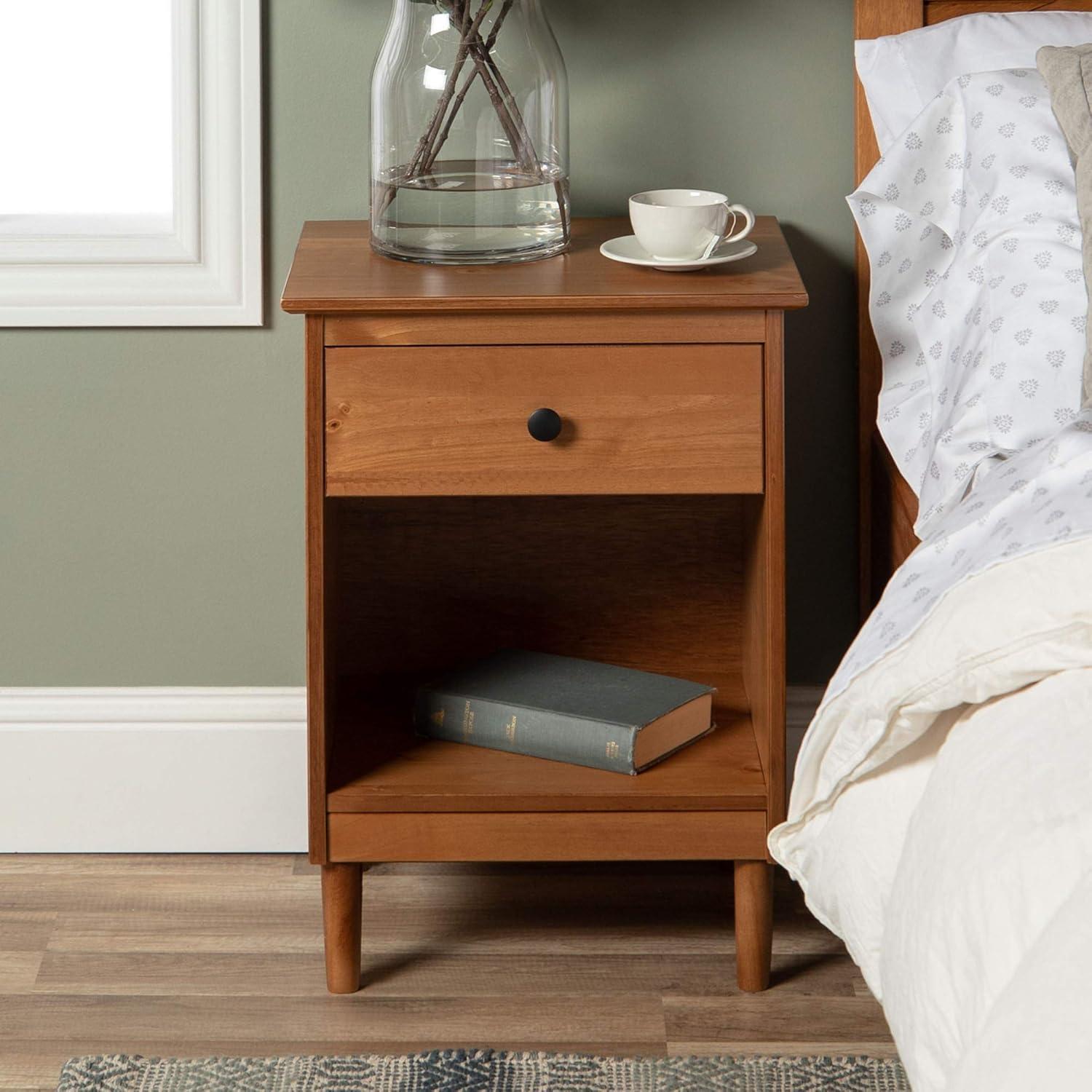 1 Drawer Solid Wood Nightstand in Caramel