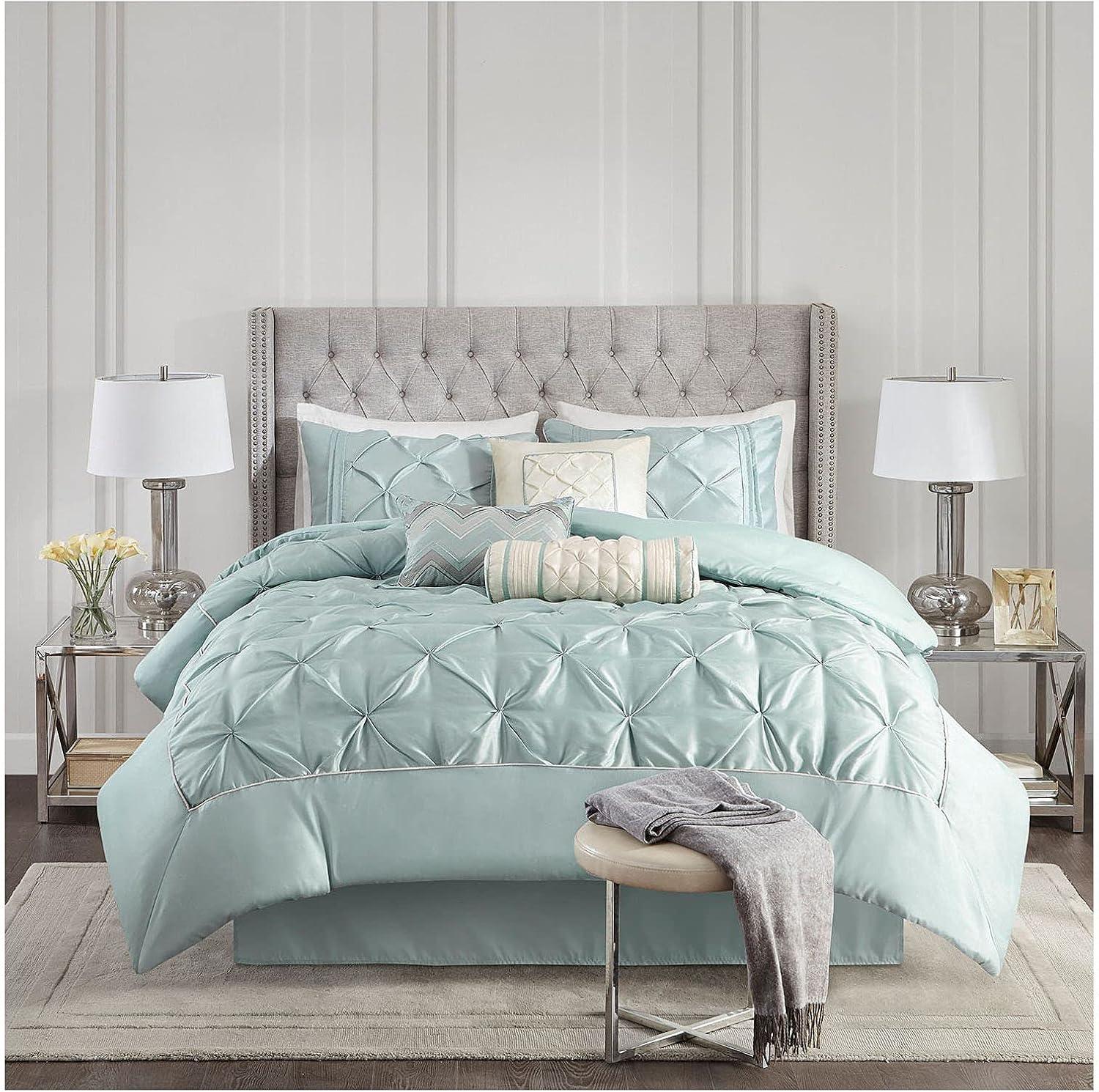 Laurel 7 Piece Tufted Comforter Set