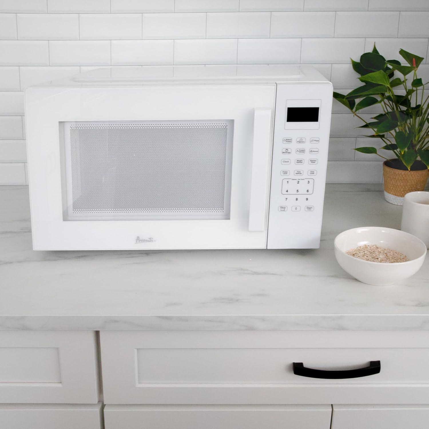Avanti 1.5 cu. ft. Microwave Oven, 1,000 W, White