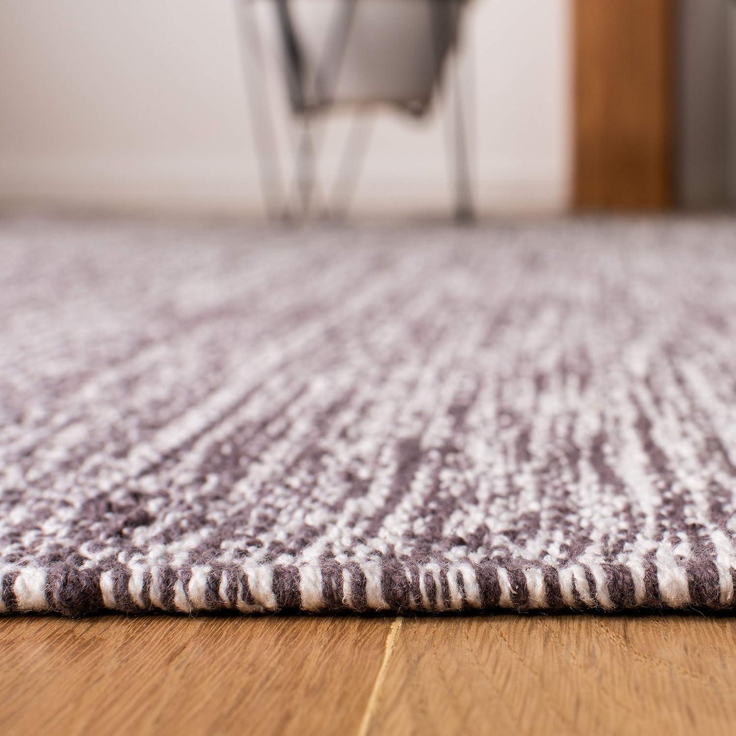 Montauk MTK615 Hand Woven Indoor Accent Rug - Charcoal - 3'x5' - Safavieh