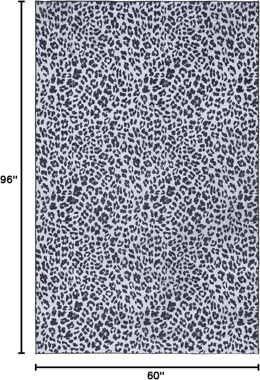 Faux Hide FAH505 Power Loomed Machine Washable Indoor Area Rug - Ivory/Black - 5'x8' - Safavieh