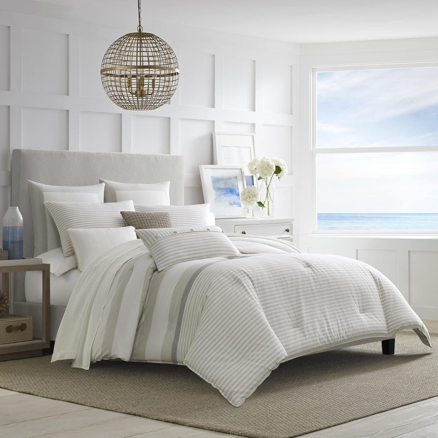 Nautica Nautica Saybrook Beige Button Throw Pillow