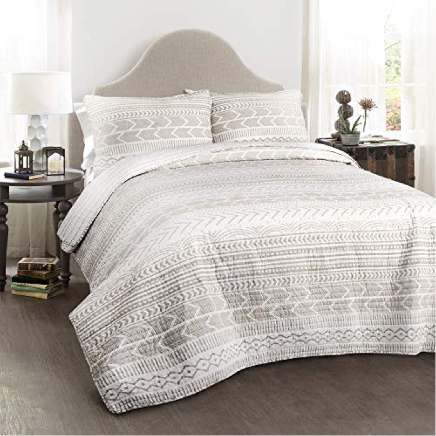 Hygge Geo Reversible Contemporary 3-Piece Quilt Set