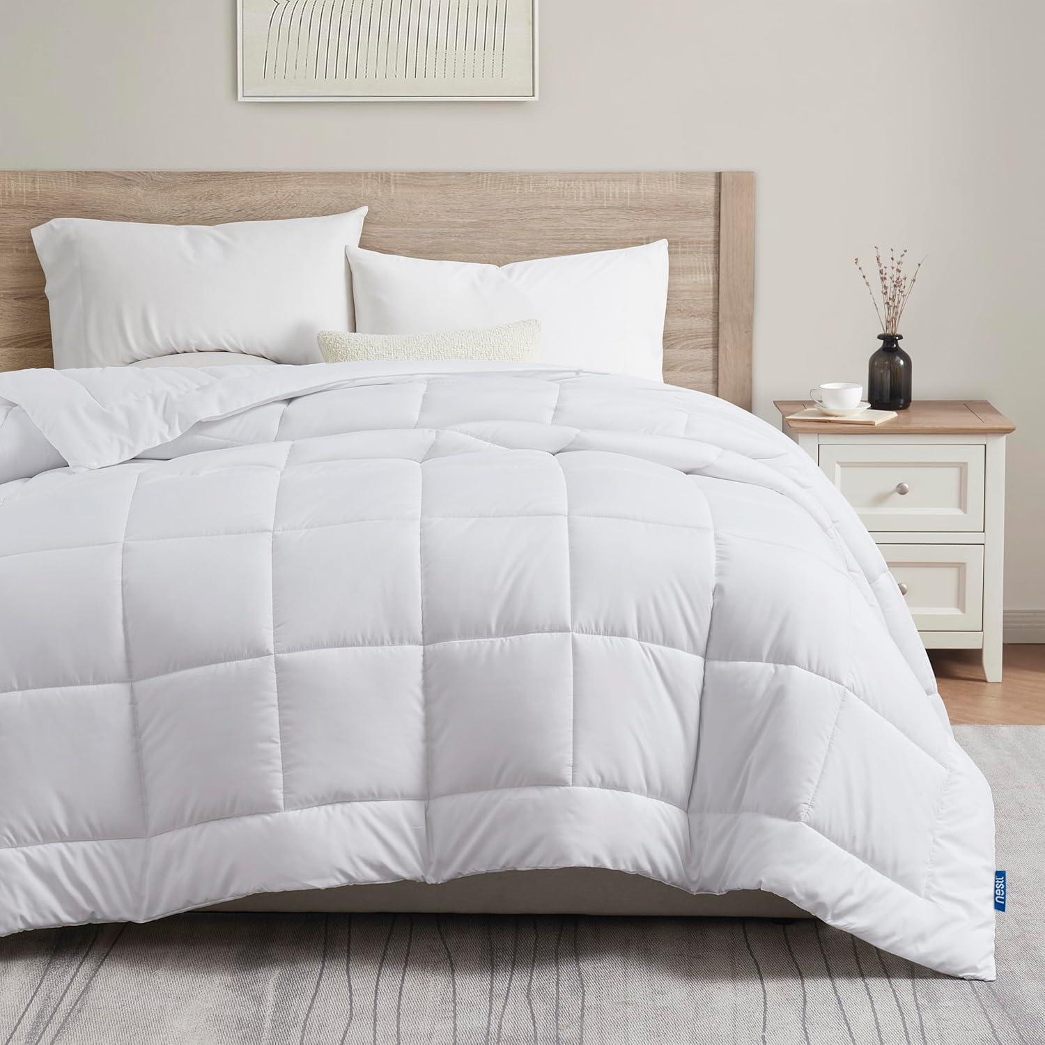 Nestl Premium Quilted Down Alternative Comforter with Corner Tabs, All Season Comforter Duvet Inserts