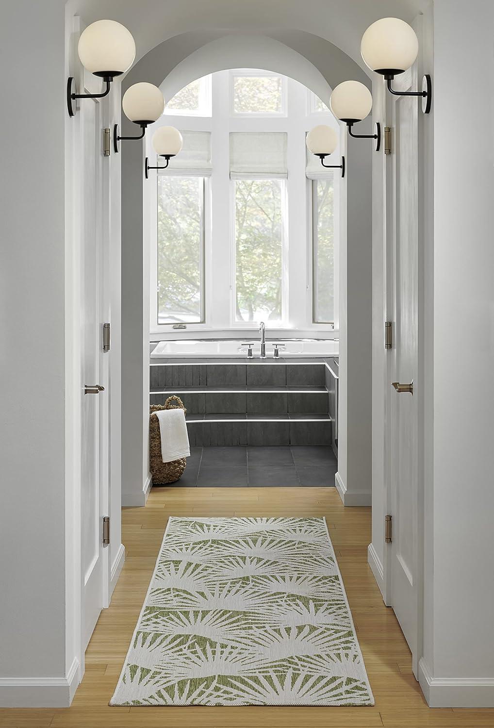 Novogratz Villa Floral Green/White Indoor / Outdoor Area Rug