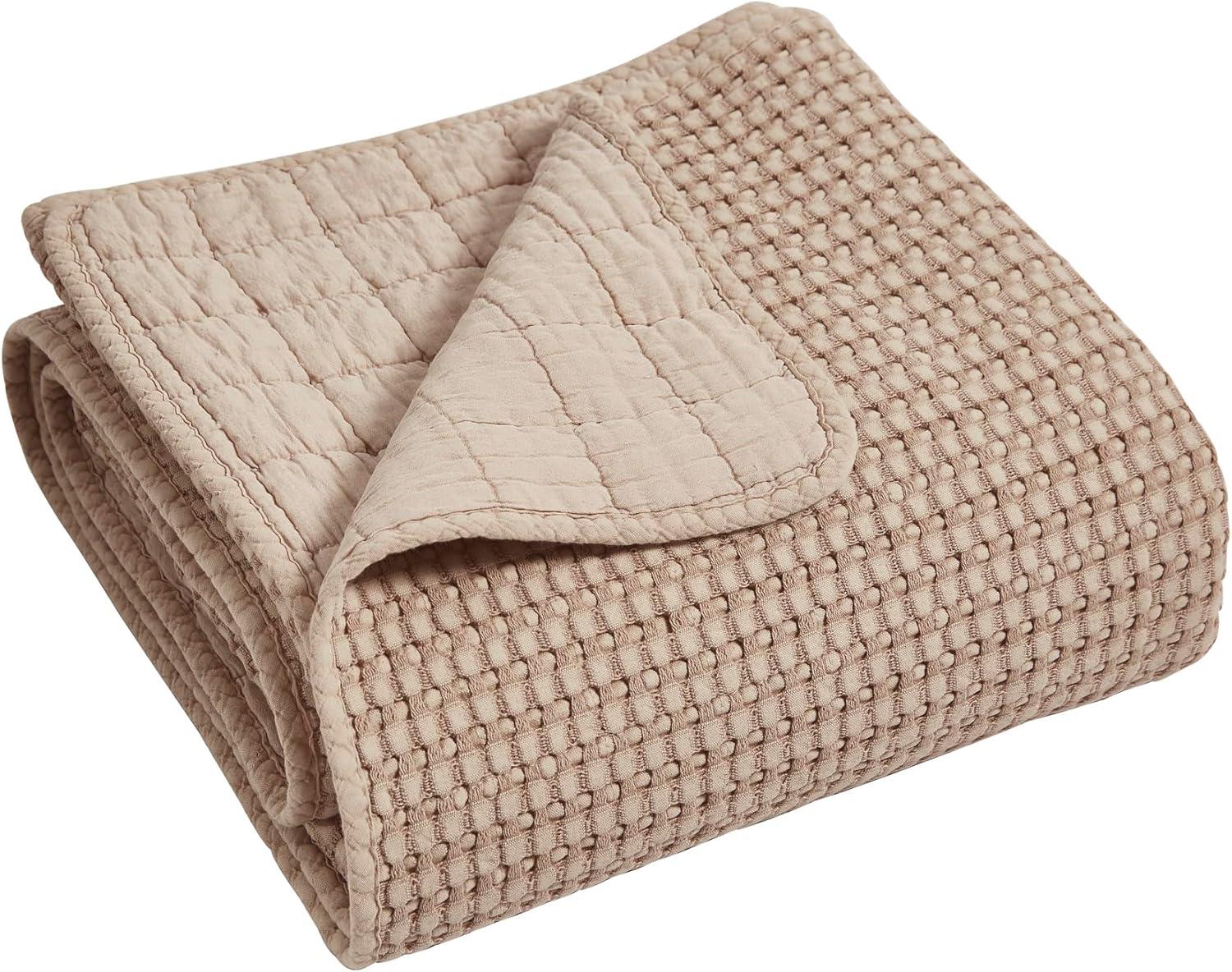 Mills Waffle Blush Bedspread Set - Full Bedspread and Two Standard Pillow Shams - Levtex Home