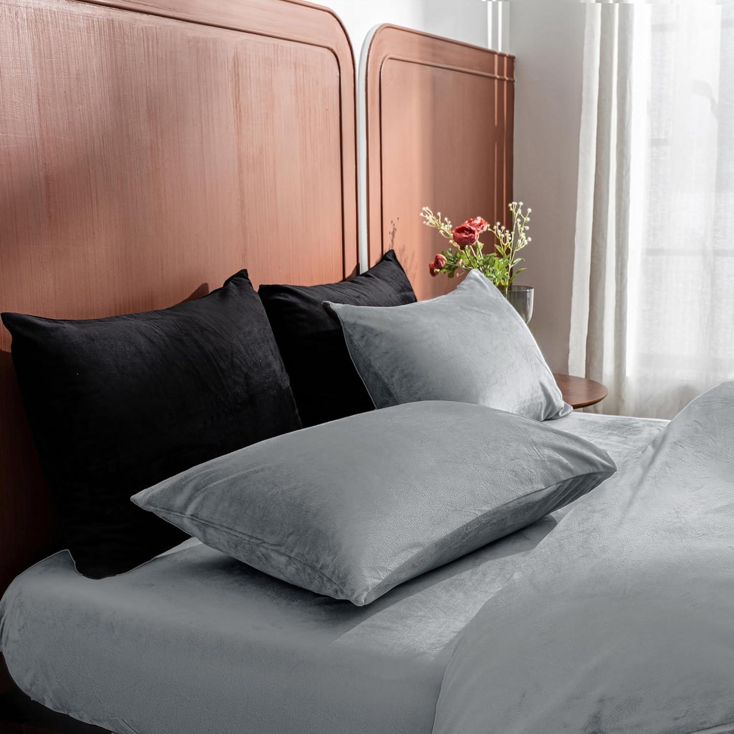 NTBAY Zippered Pillowcases, Luxury Velvet Flannel Pillow Cases, Super Soft - NTBAY (Set of 2)