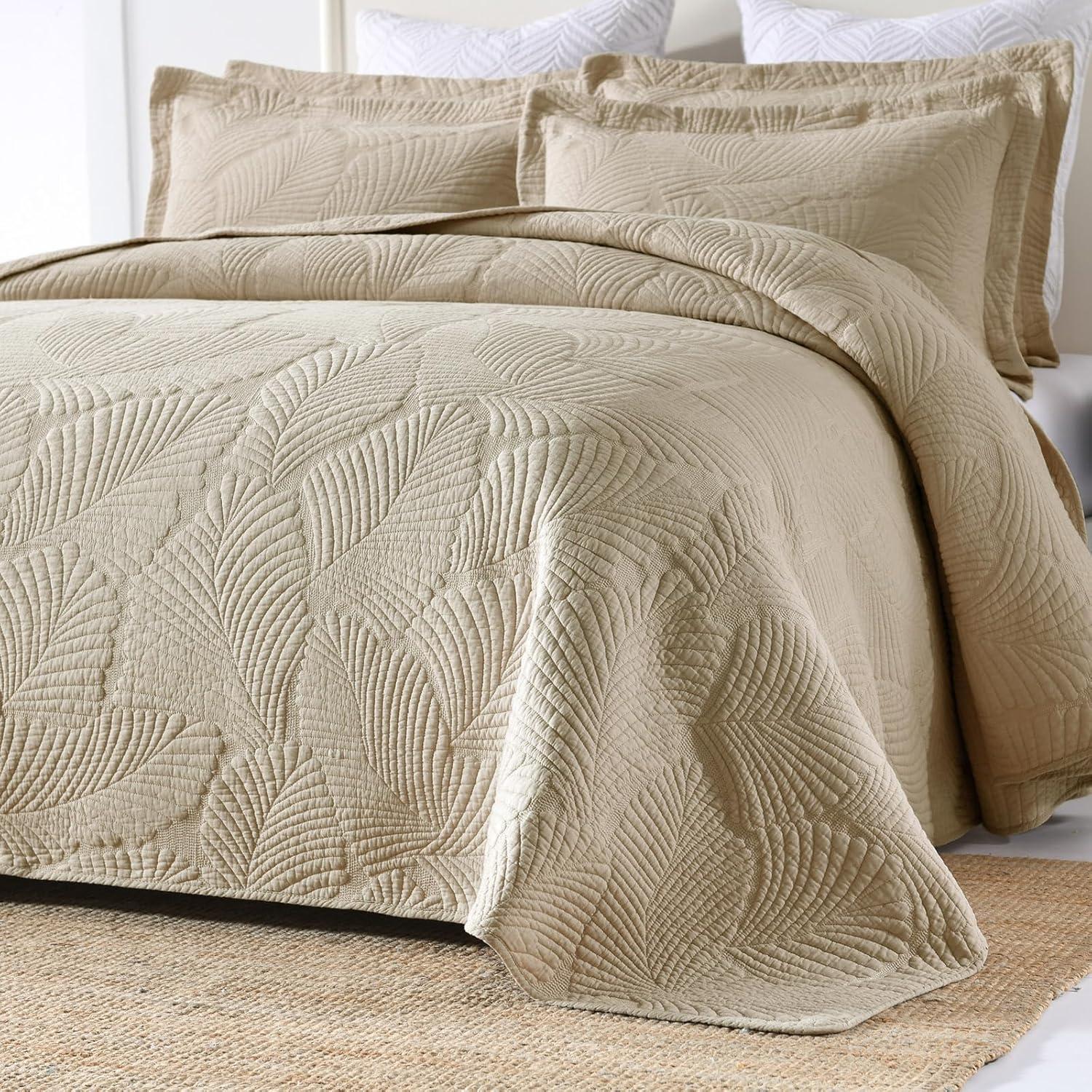 MarCielo Tfshasta Cotton Twill Patchwork Quilt Set