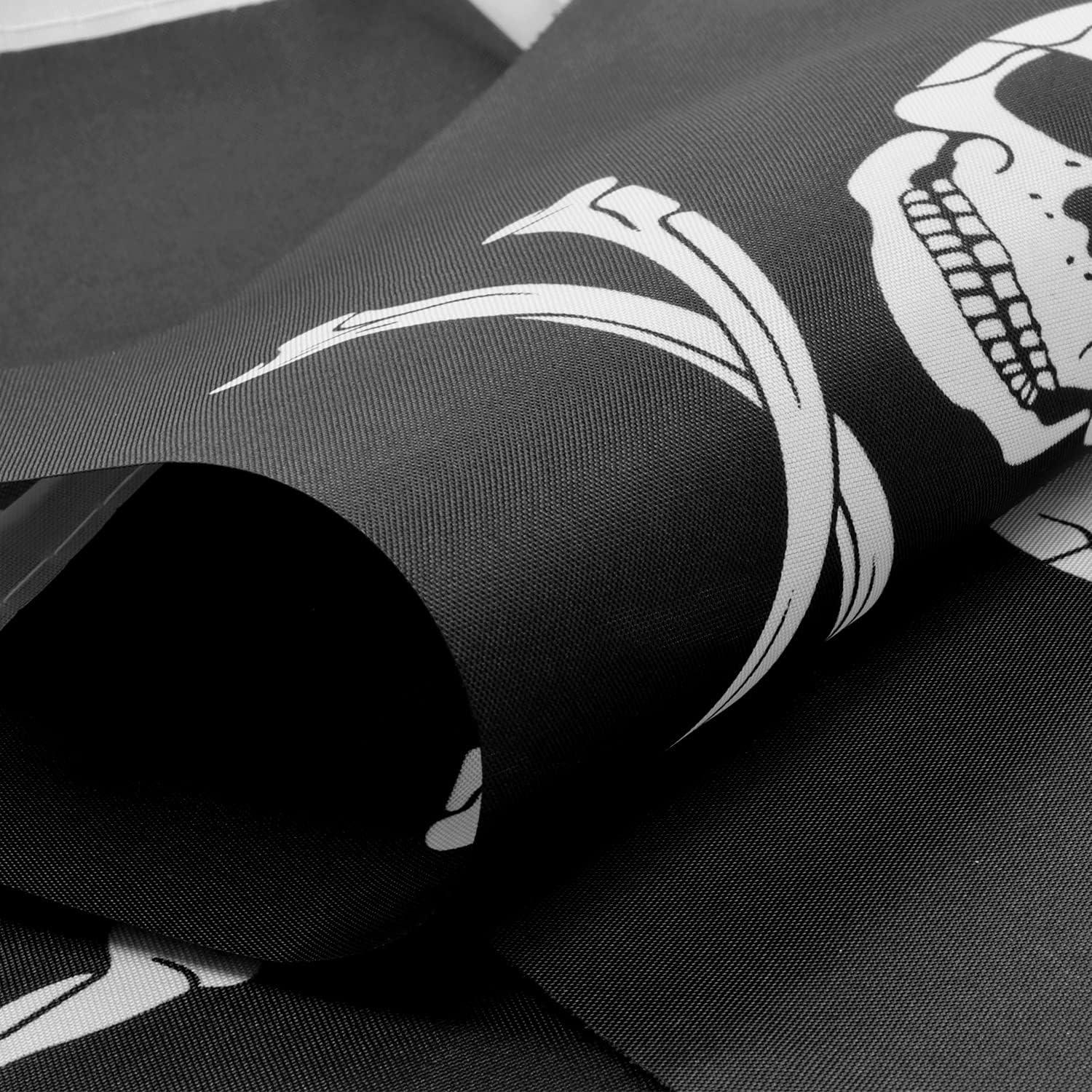 Anley Pirate Flag Jolly Roger String Flag - 33 Feet 32 Flags