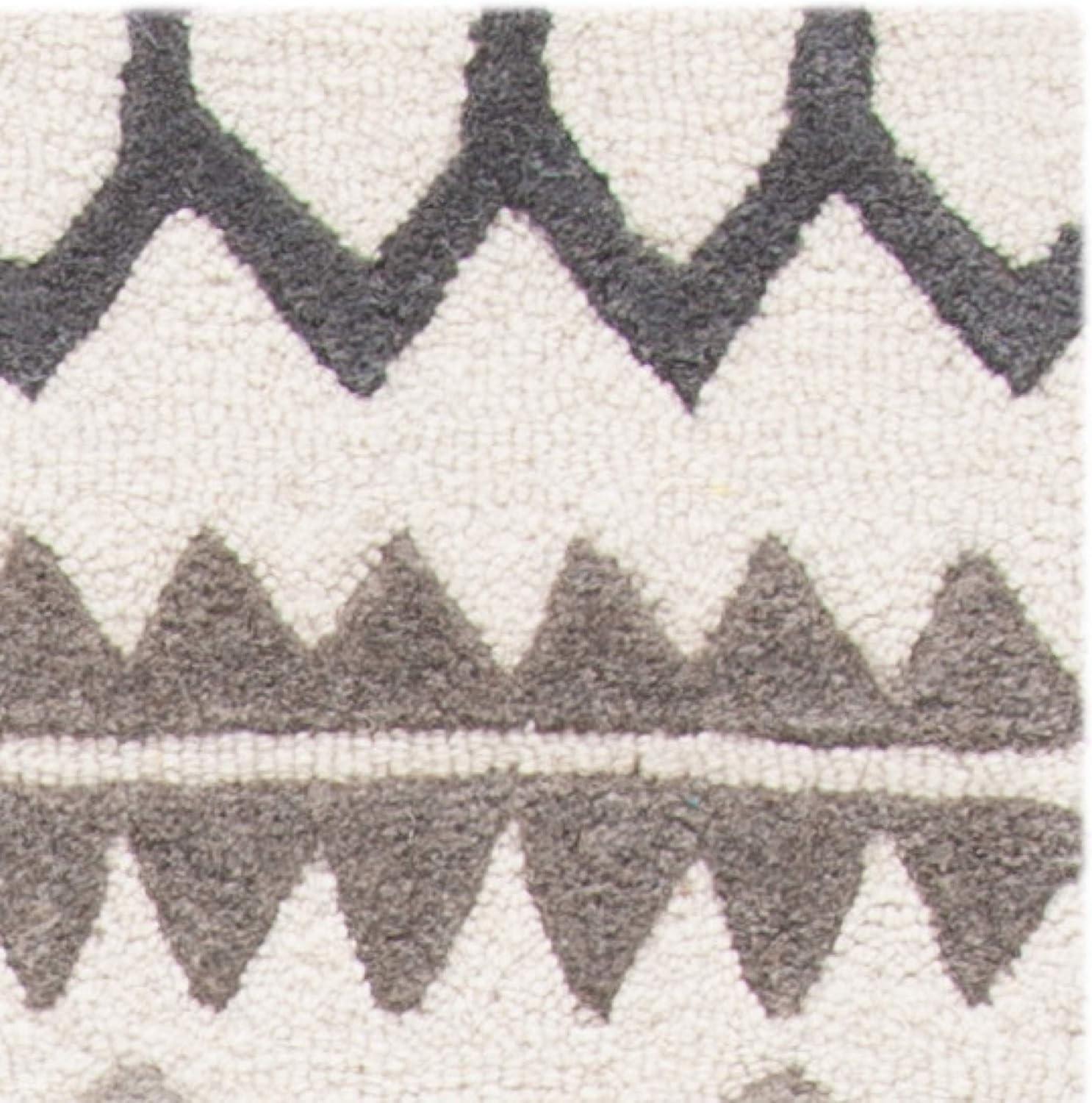 Glamour GLM634 Hand Tufted Rugs - Safavieh