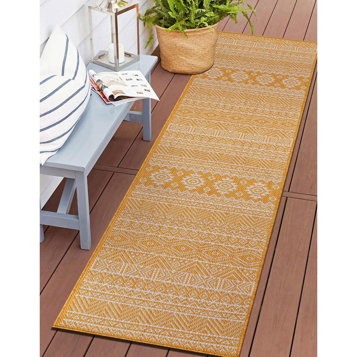 World Rug Gallery Distressed Geometric Bohemian Textured Flat Weave Indoor/Outdoor Area Rug - YELLOW 2'x7'