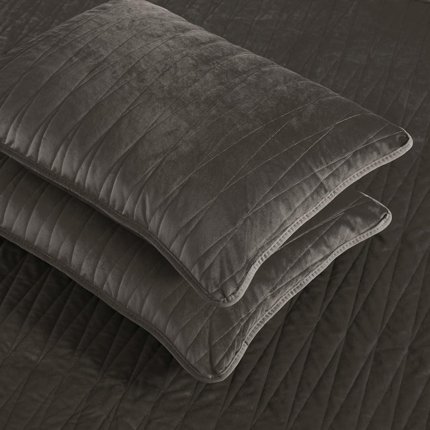 Brielle Home Velvet Diamond Quilt Collection